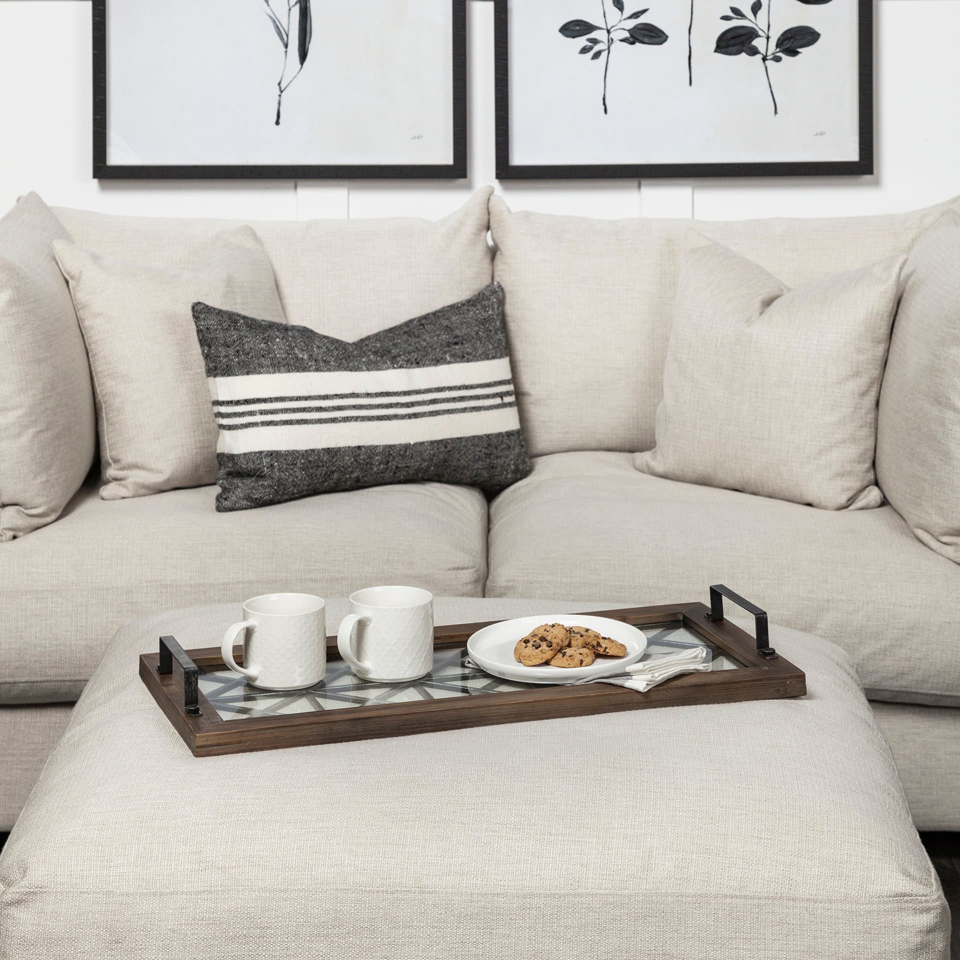Ellingson 28L x 13W Black Rectangular Metal Glass Wood Bottom Tray — in a styled room