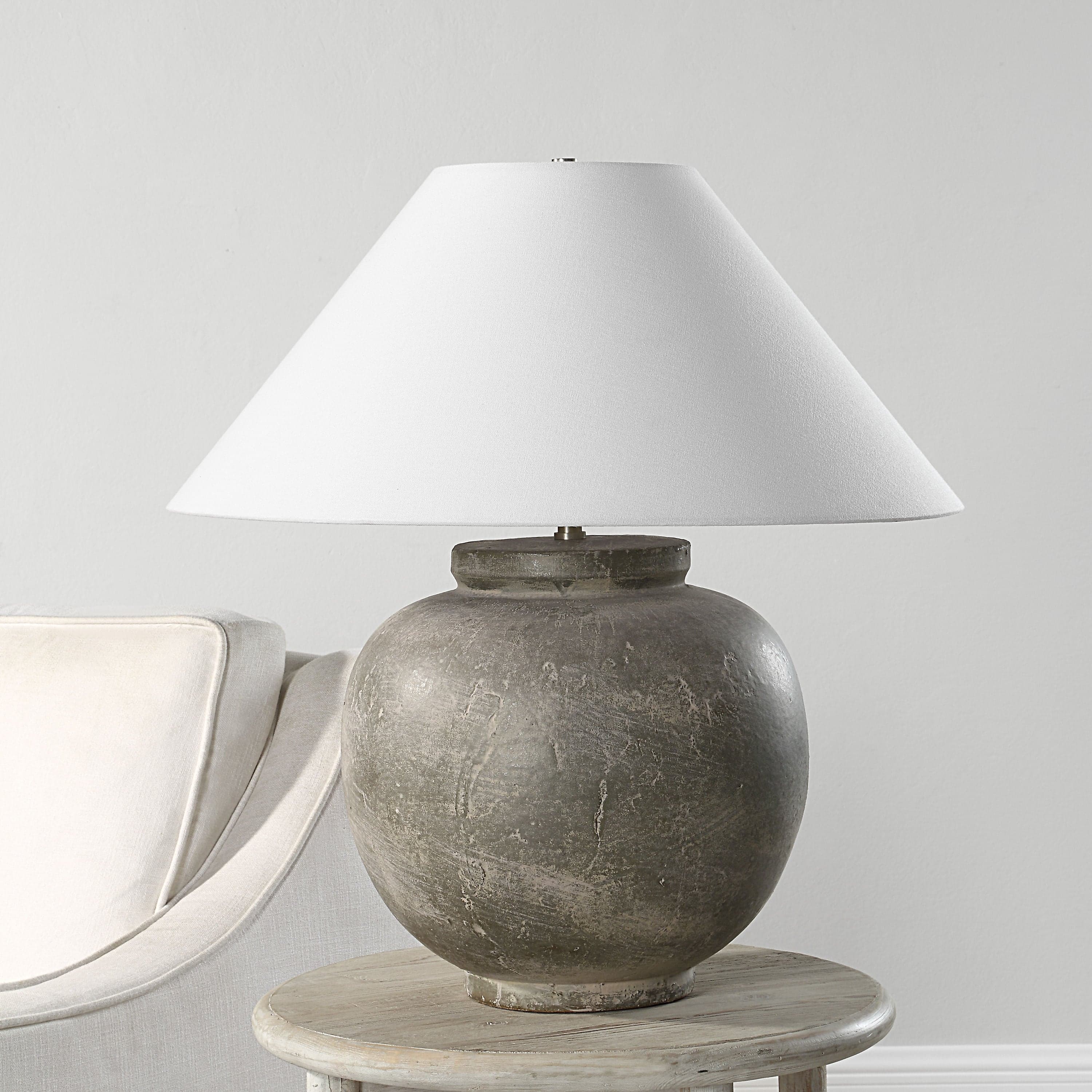 Olivia — product photograph