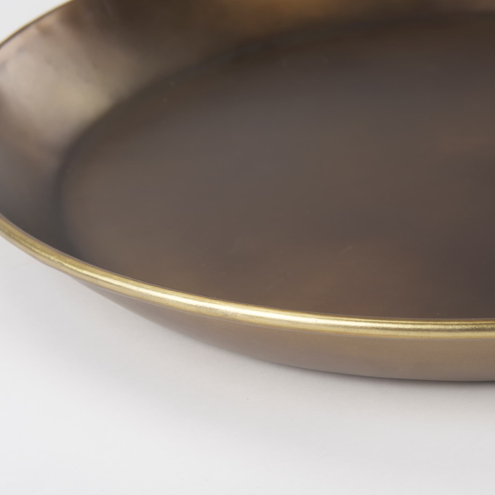 Eagan 20.0L x 20.0W x 1.8H Brass Aluminium Tray Medium — product photograph