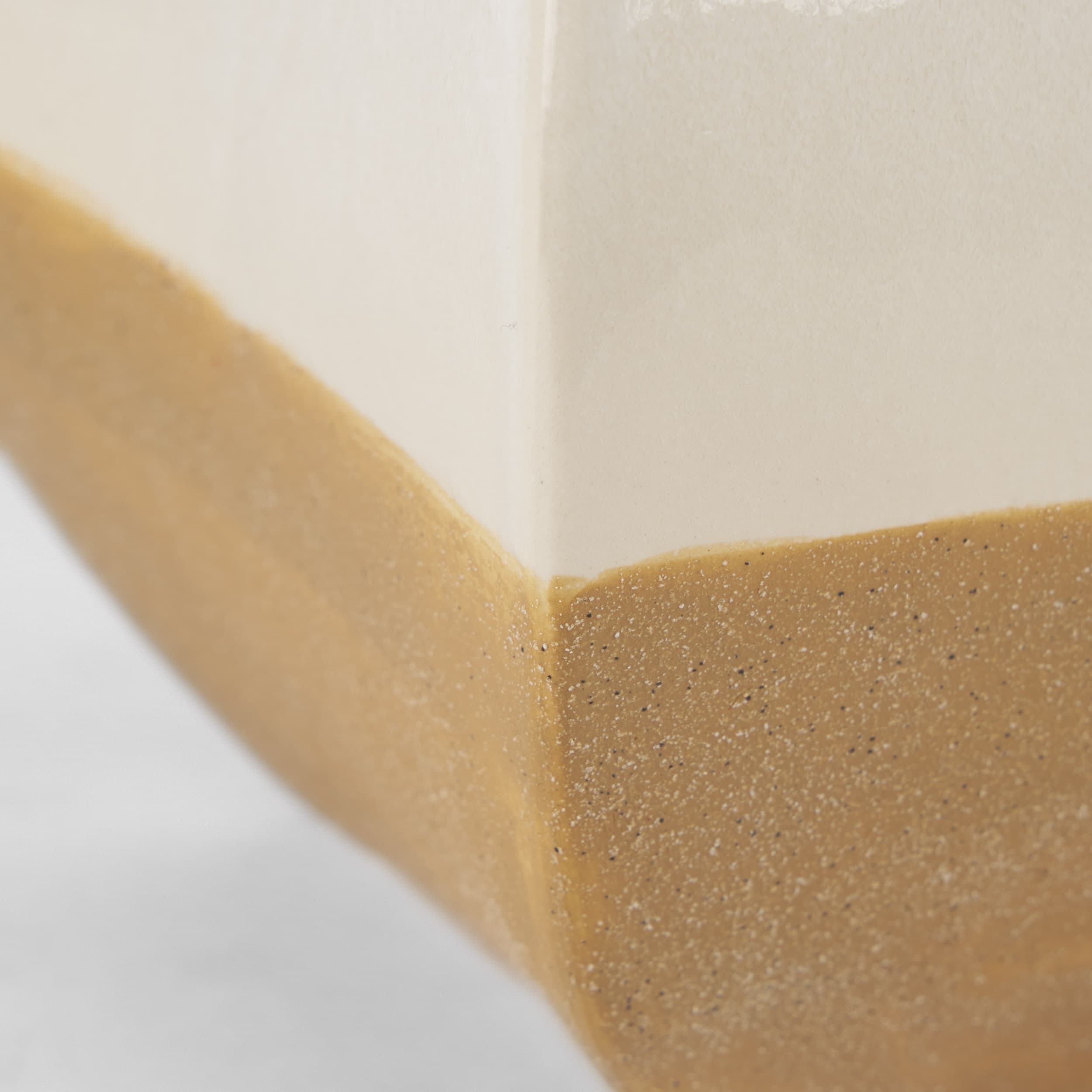 Vania Short Off White w/ Tan Textured Ceramic Vase — product photograph