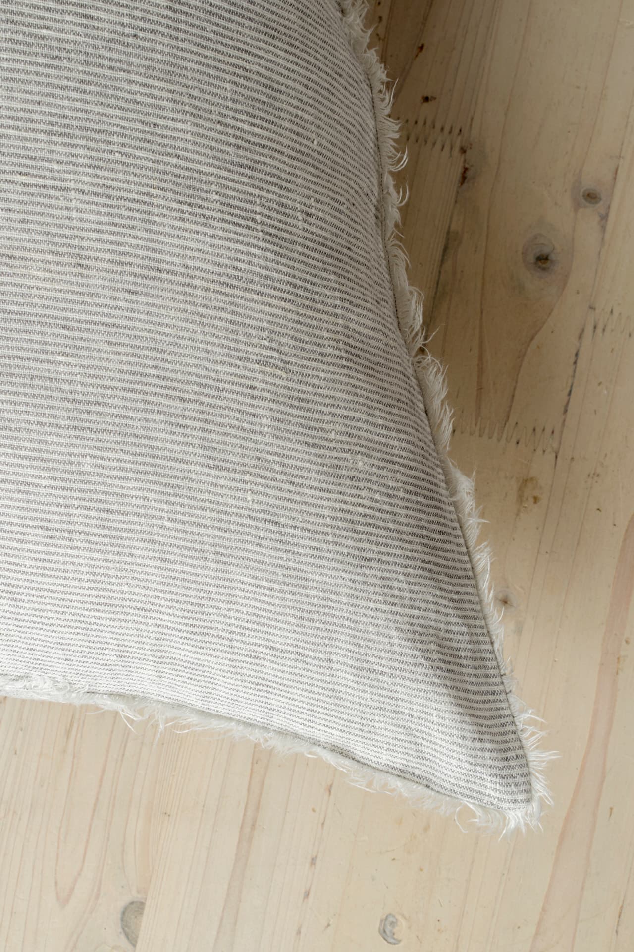 Lina 24x24 Grey Linen Decorative Pillow Cover w/Filler — product photograph