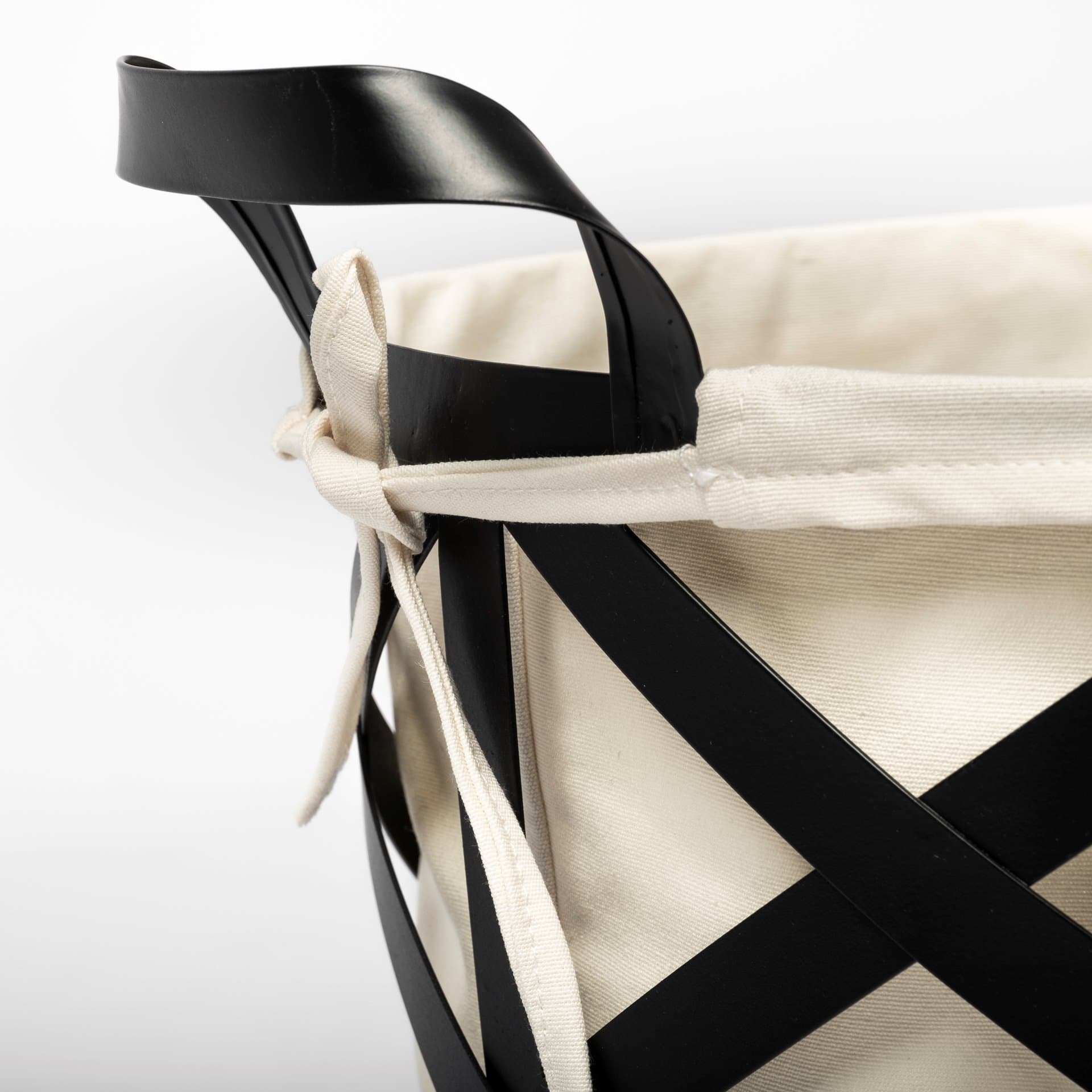 Liya 18L x 15W Black Metal Basket with Cream Fabric Liner — product photograph