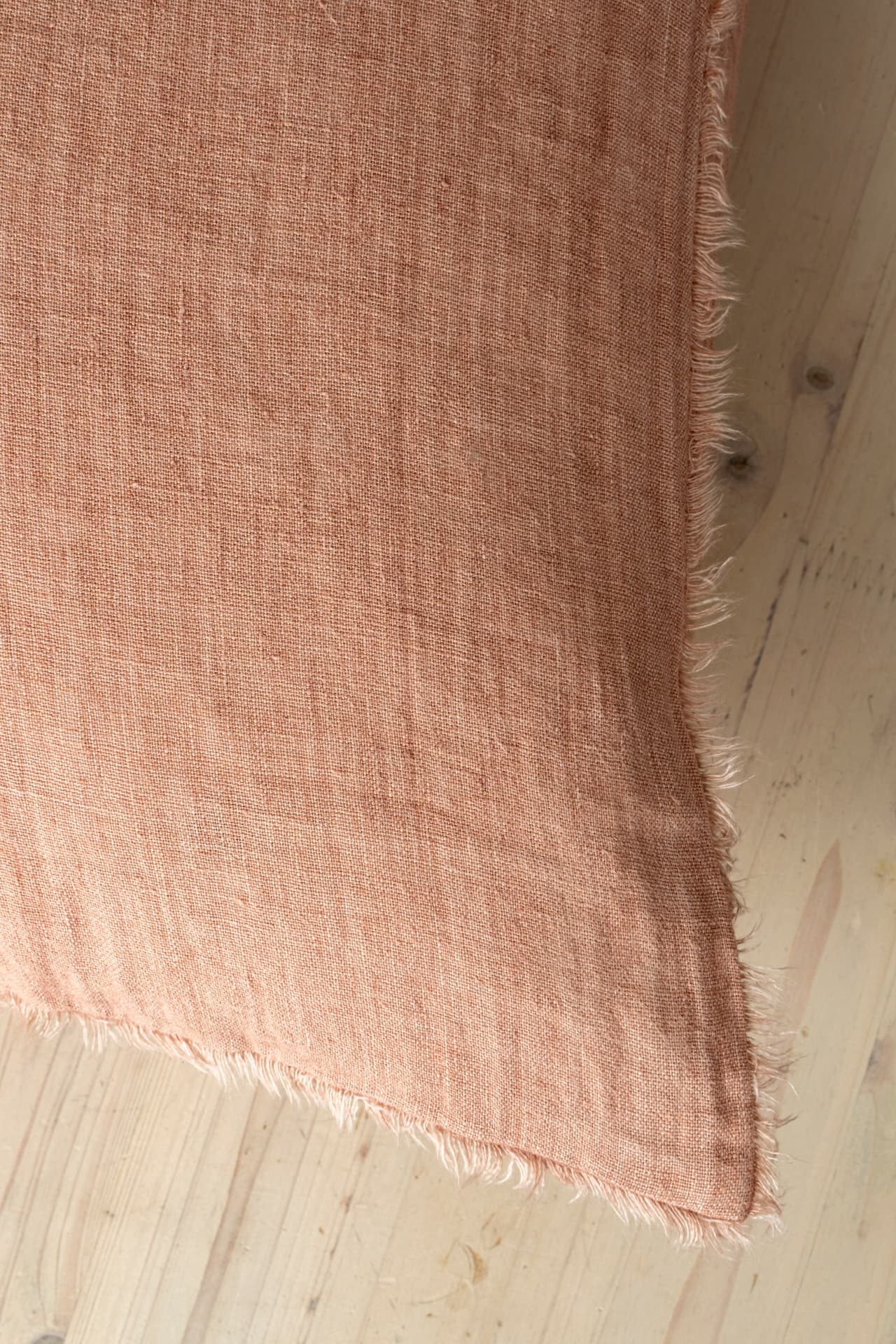 Lina 24x24 Redwood Linen Decorative Pillow Cover w/Filler — product photograph