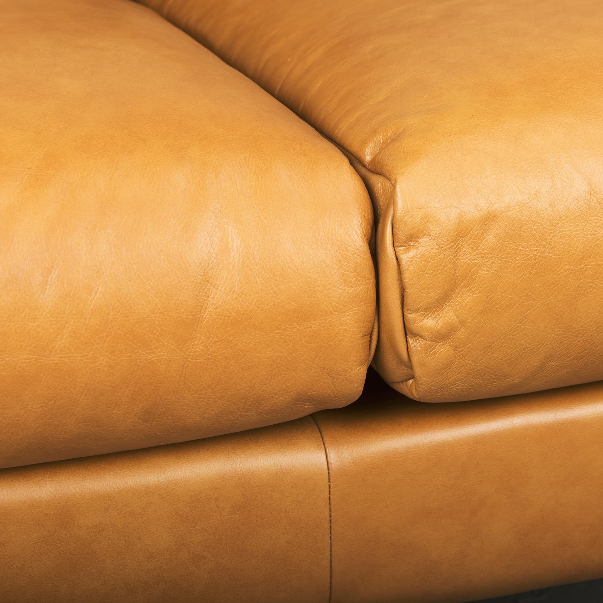 Lake Como 85.8W Tan Leather Three Seater Sofa — product photograph