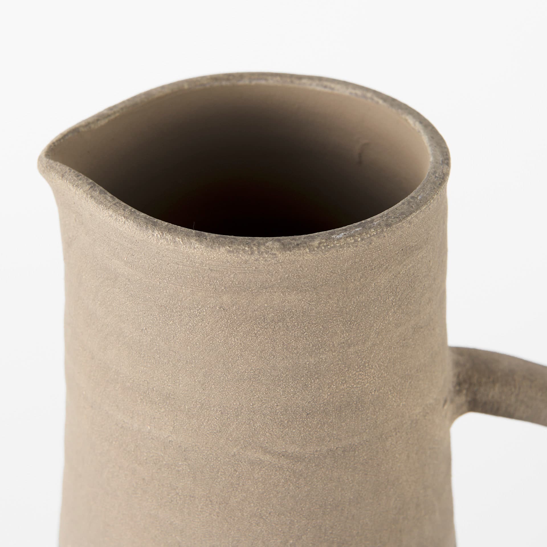 Garand Medium 15H Two-Toned Black/Natural Ceramic Jug — product photograph