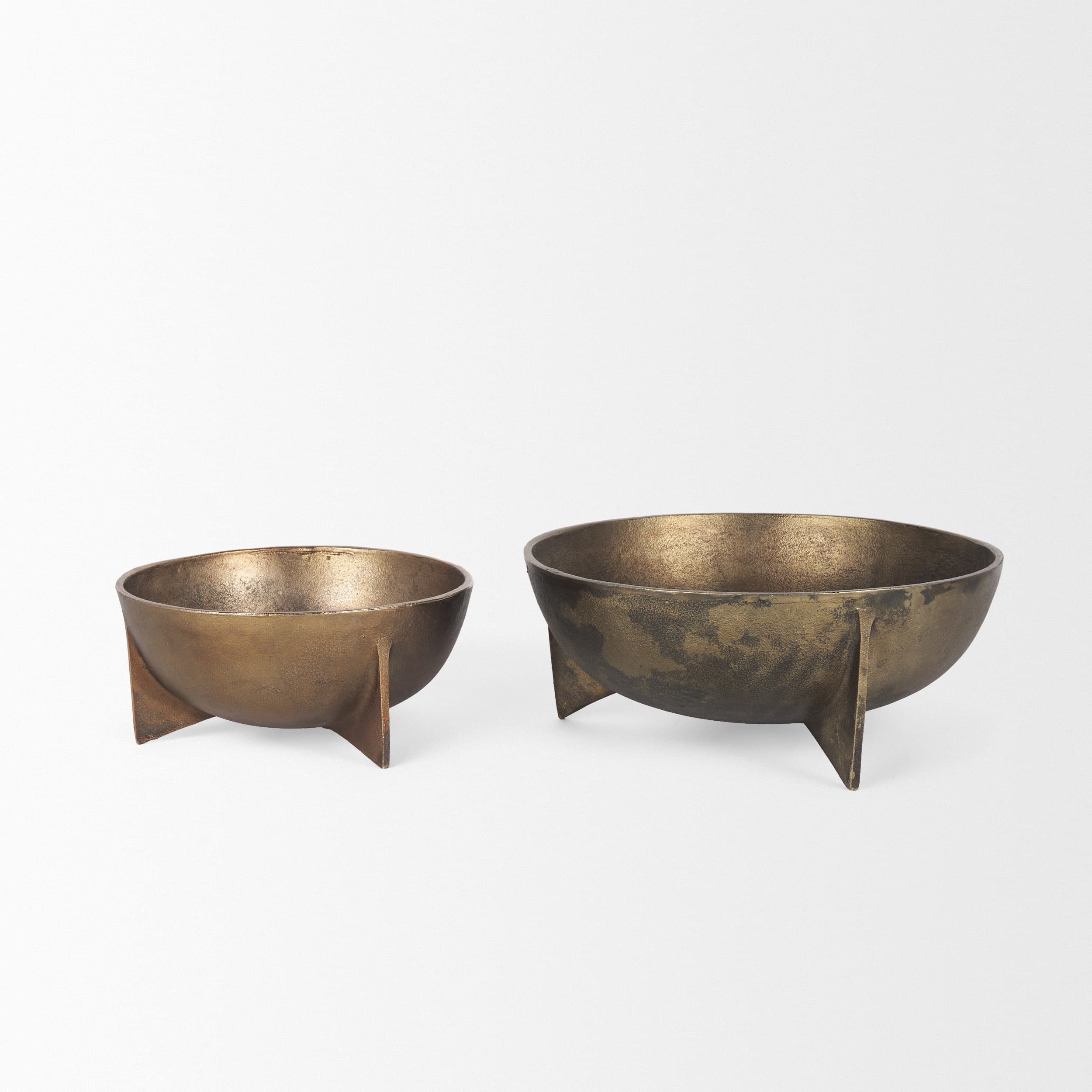 Quita Large Gold Metal Decorative Bowls (Set of 2) — product photograph