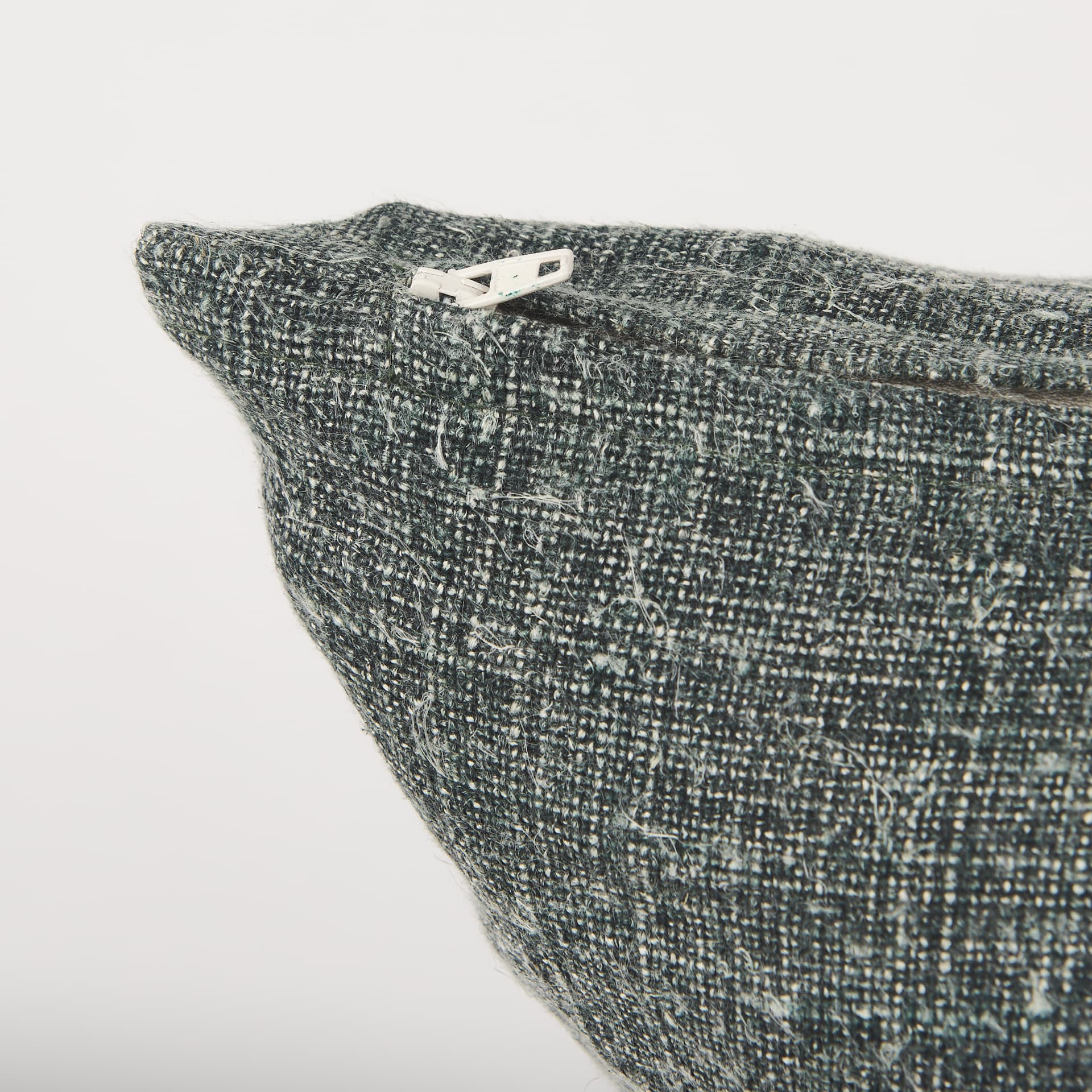 Jack 22x22 Green Linen Square Decorative Pillow Cover w/Down Filler — product photograph