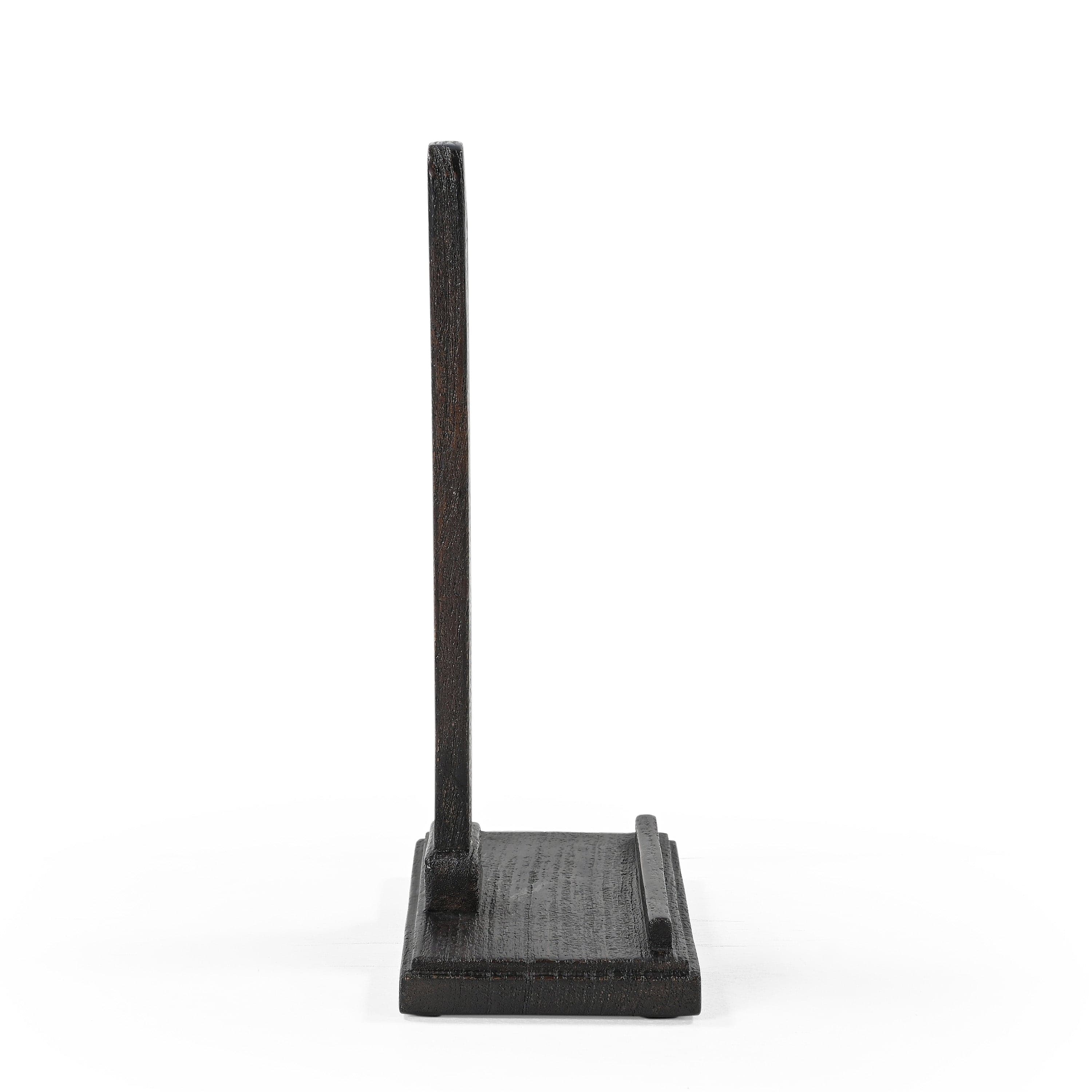 Bradshaw — product photograph