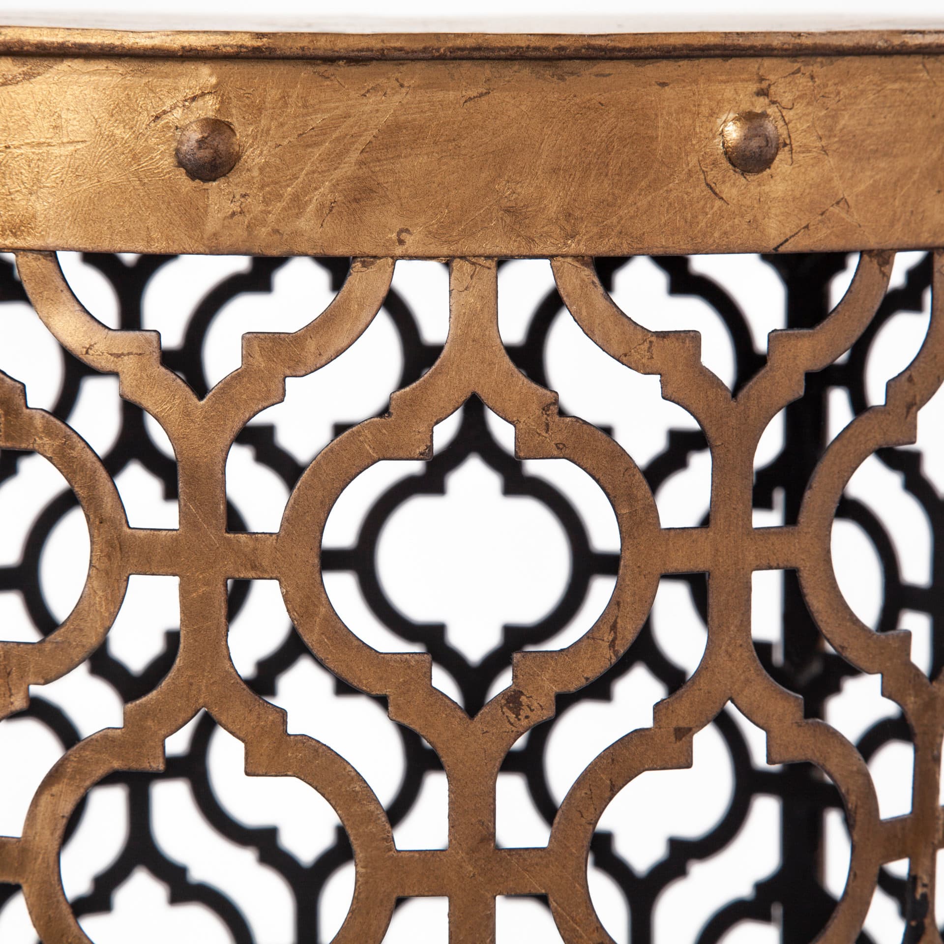 Rudebekia (Set of 2) 16L x 16W Gold Round Metal Accent Tables — product photograph
