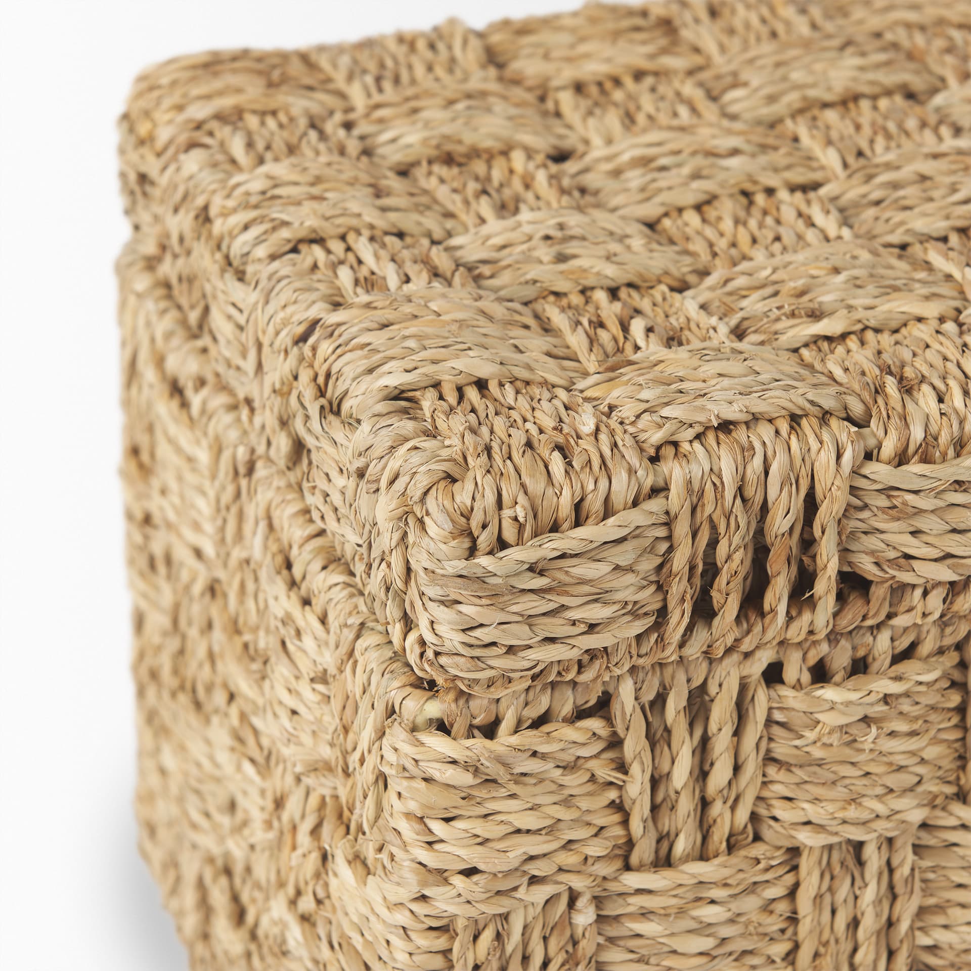 Hanalei Set of 2 Seagrass Boxes with Lids — product photograph