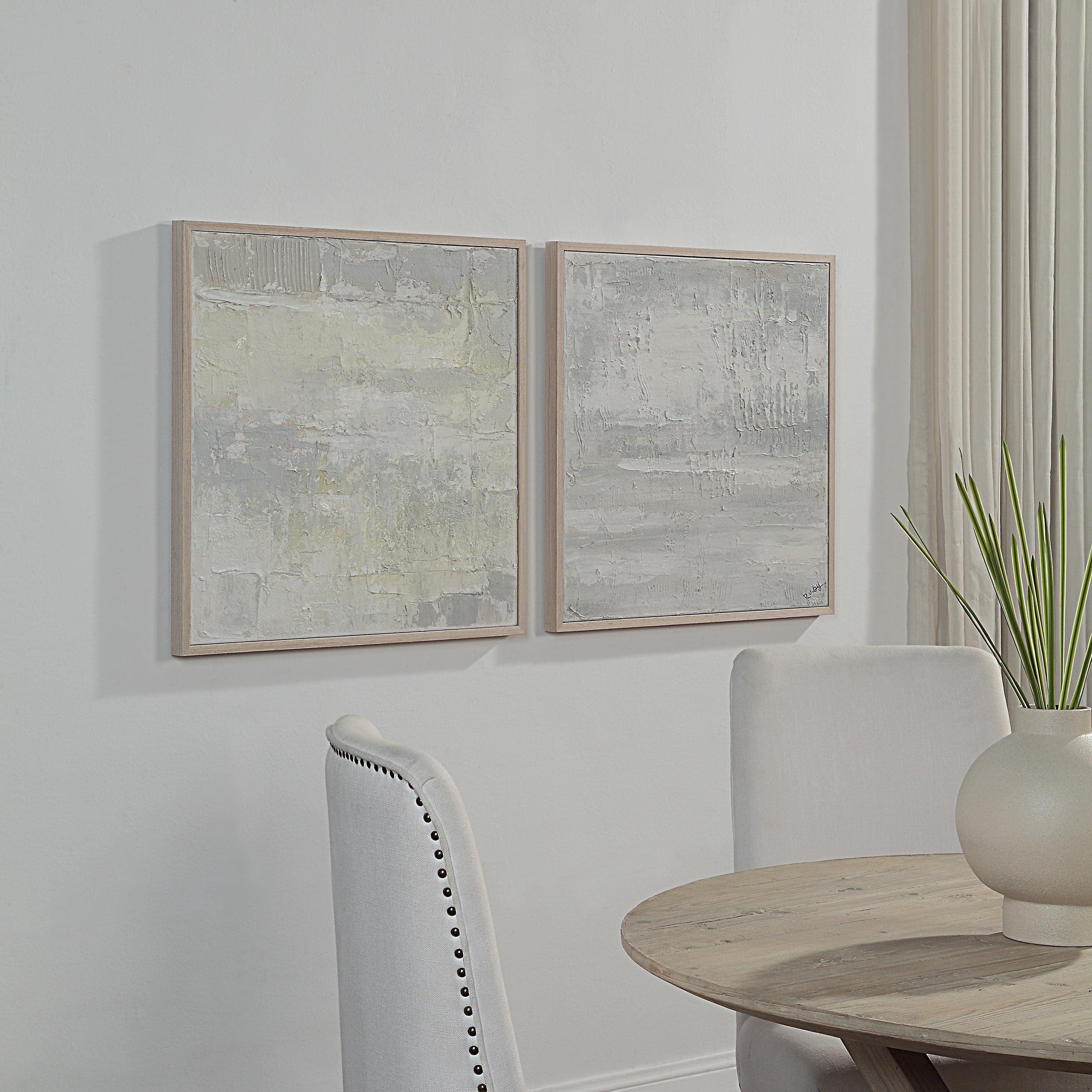 Heleni — product photograph
