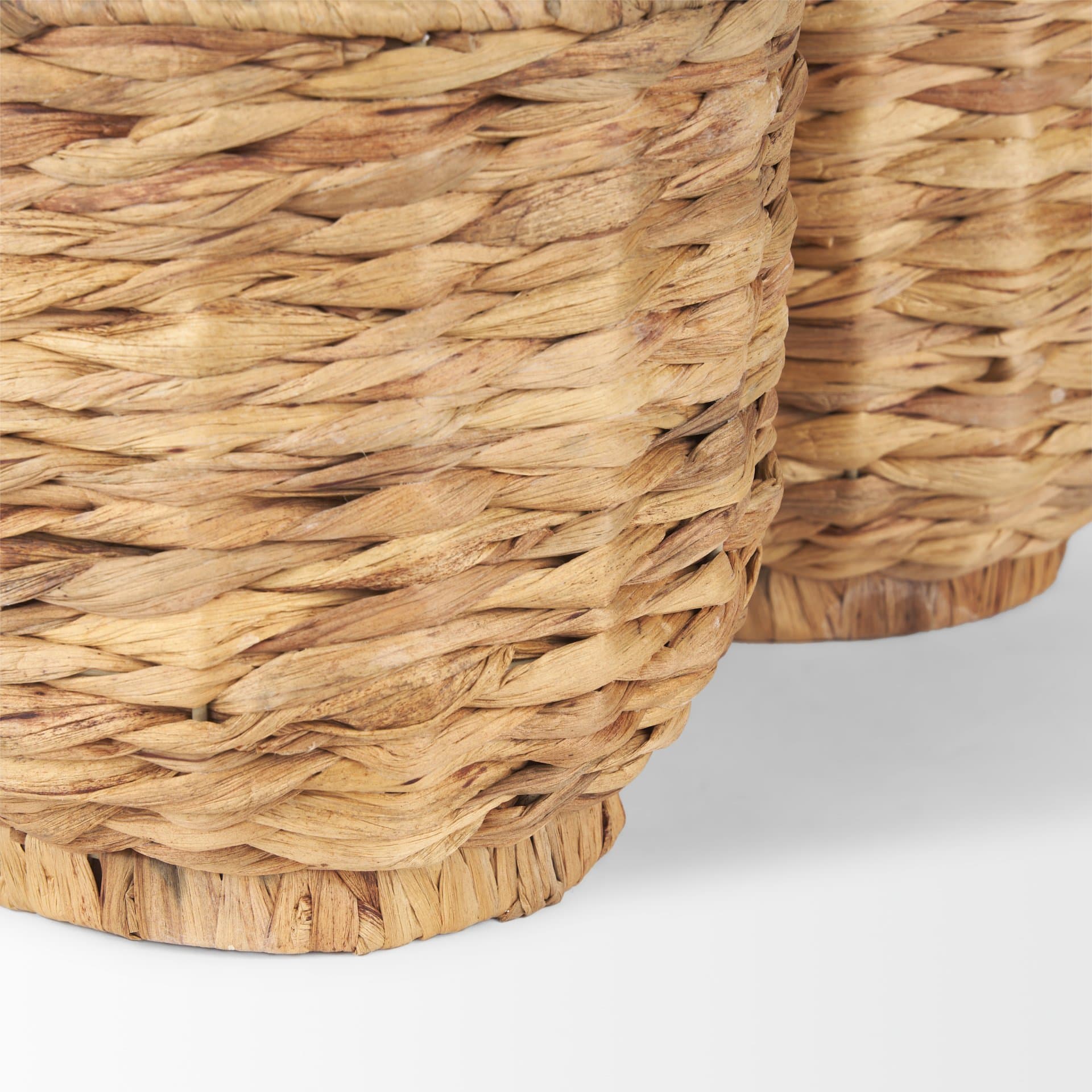 Tamuz (Set of 2) Grass Baskets — product photograph