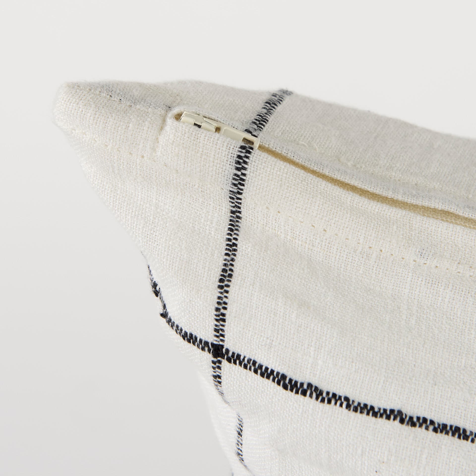 Suzanne 22 x 22 White/Black Square Pattern Pillow Cover — product photograph
