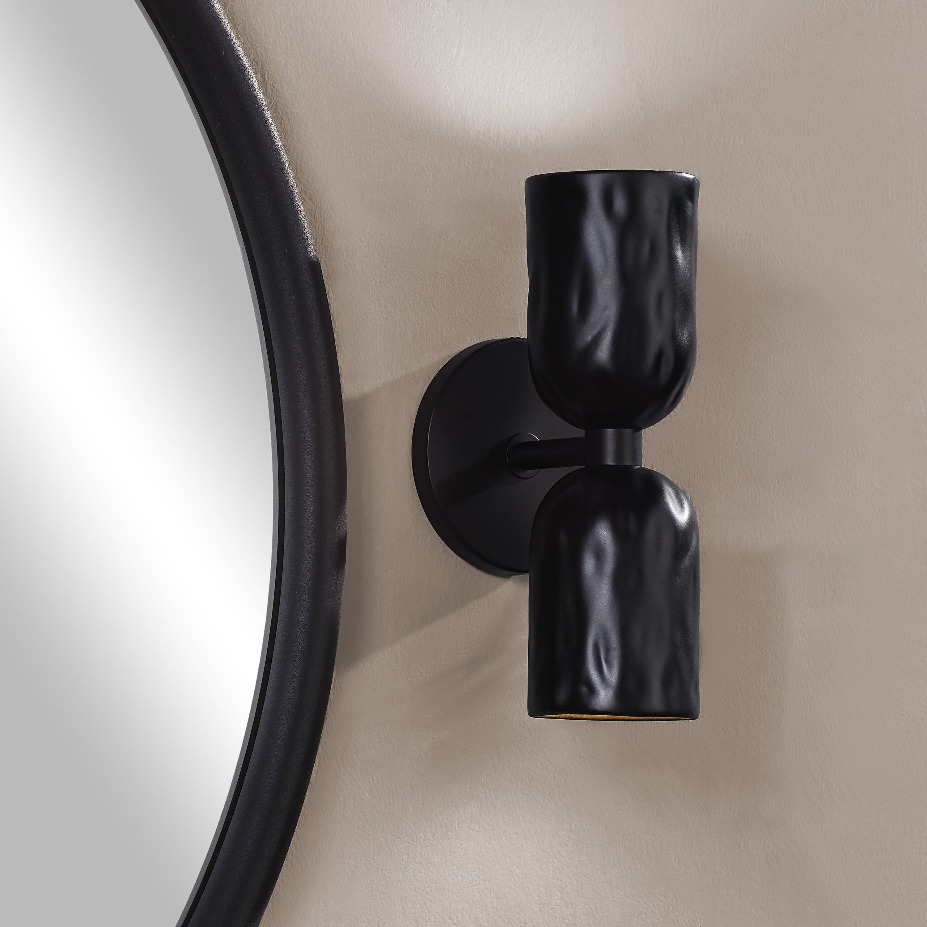 Alessia — product photograph