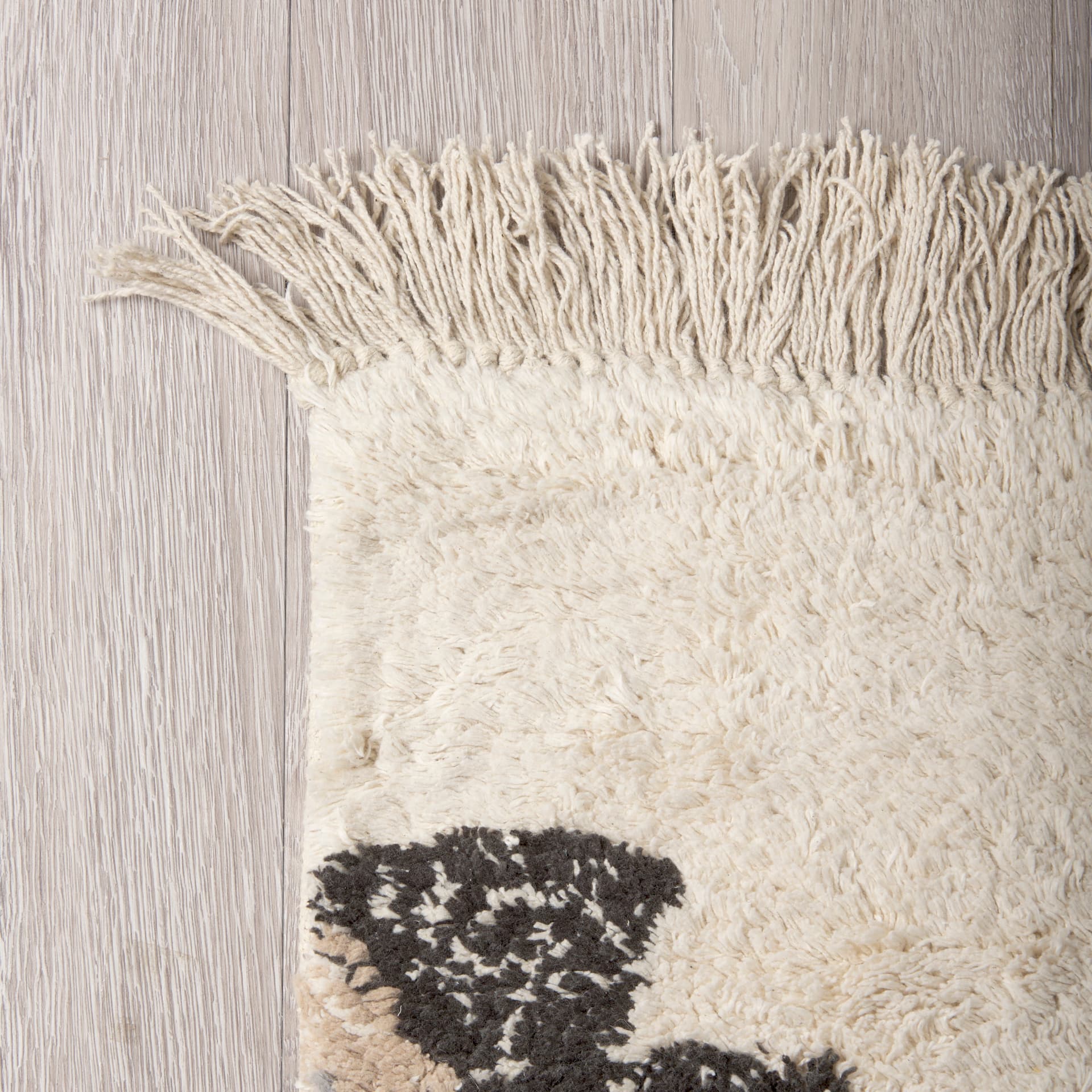 Carla 5x8 Earthy Neutrals Patterned Cotton Area Rug — product photograph