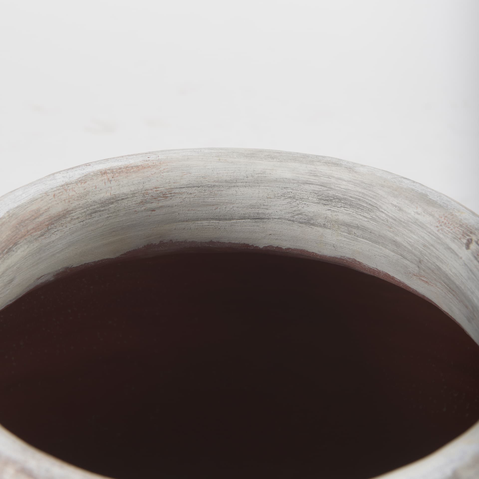 Misha 19.7L x 19.7W x 16.1H Ceramic Floor Vase — product photograph