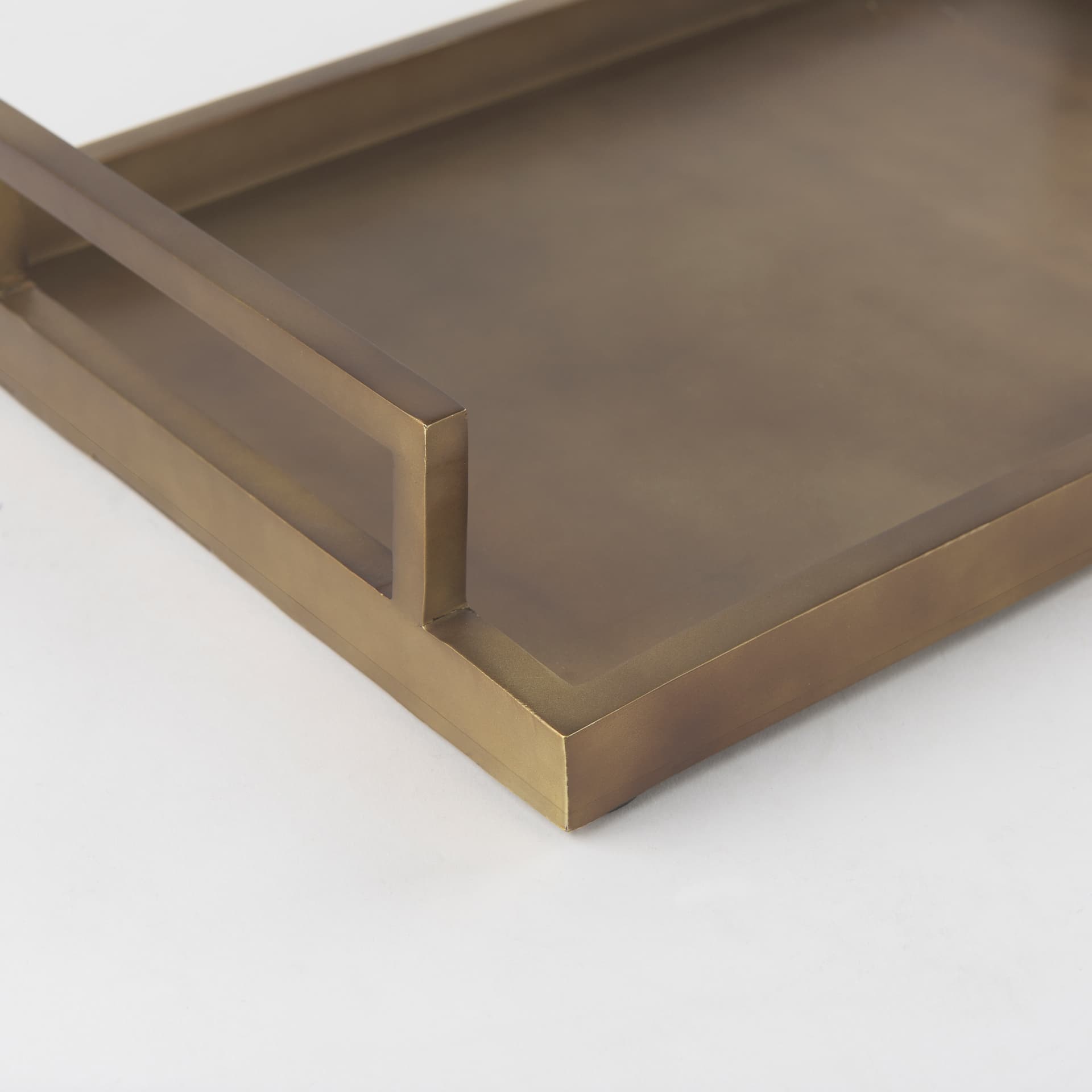 Shay Aluminium Tray - Medium — product photograph
