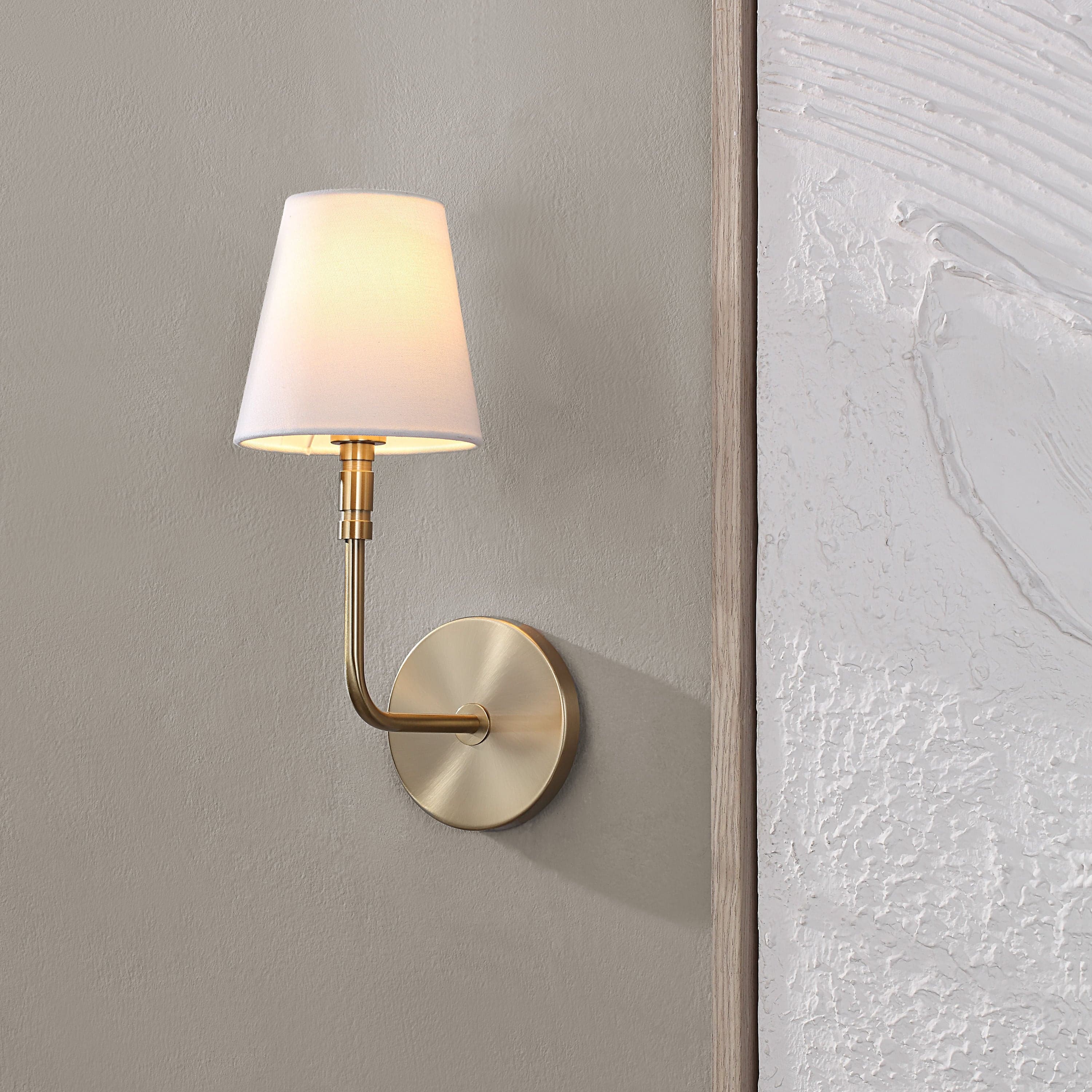 Milia — product photograph