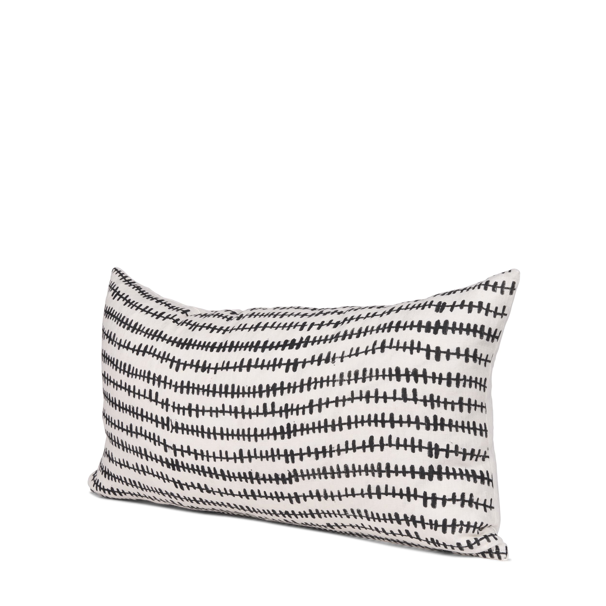 Jenna 14x26 Cream/Black Print Linen Lumbar Decorative Pillow Cover — product photograph