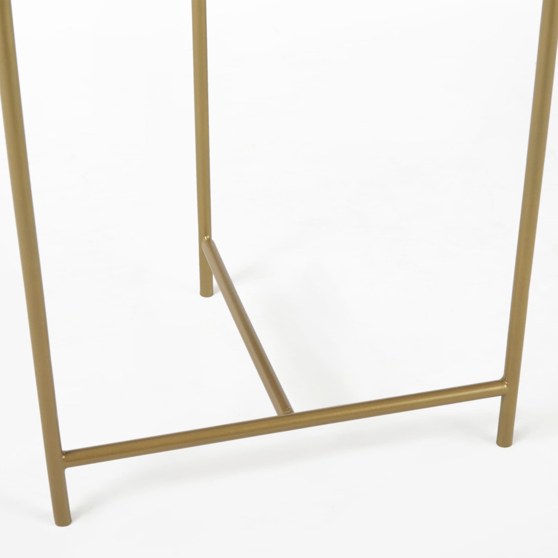 Stella 17L x 17W White Round Marble Top W/Gold Base Accent Table — product photograph