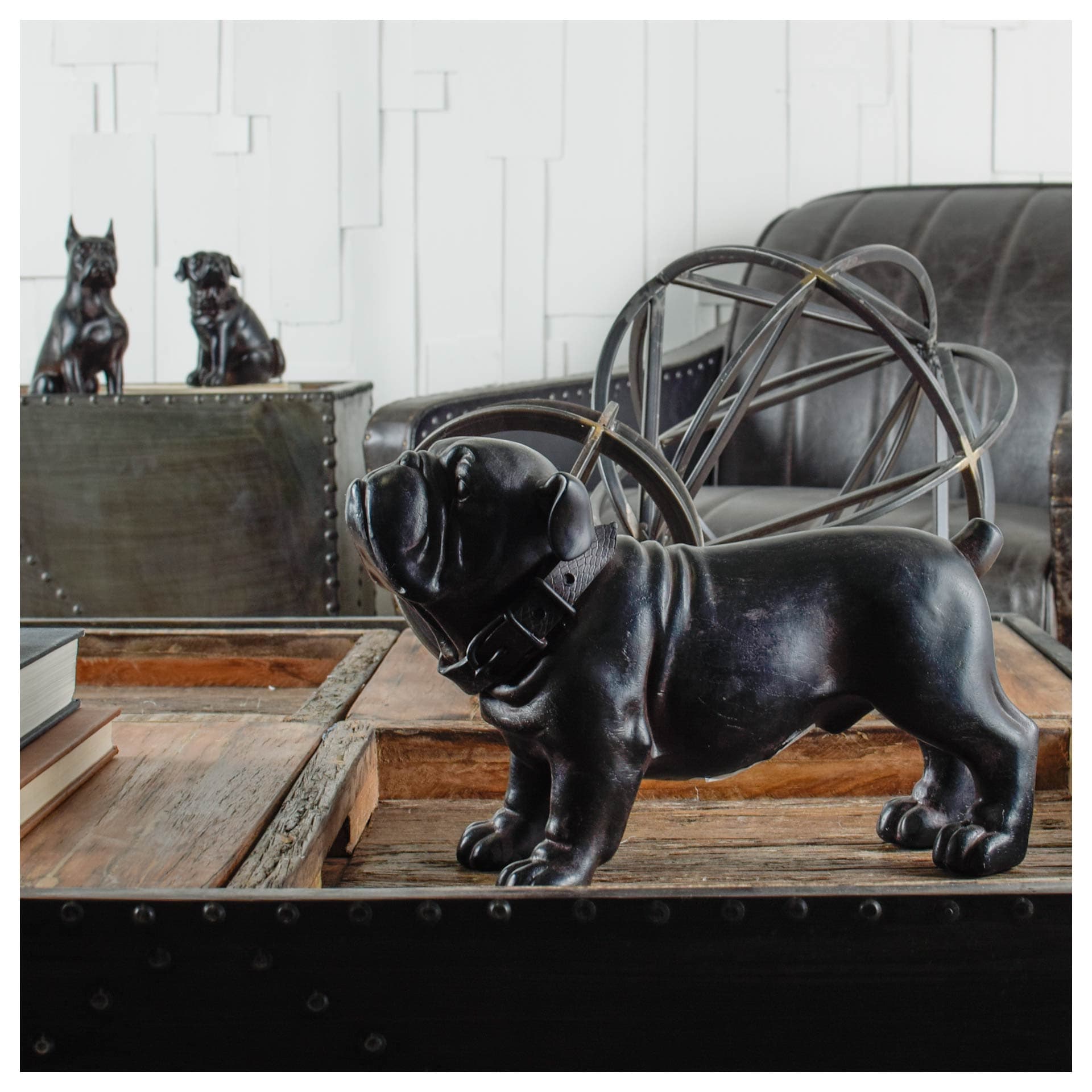 Hugo 5L x 13W Black Resin Bulldog — product photograph