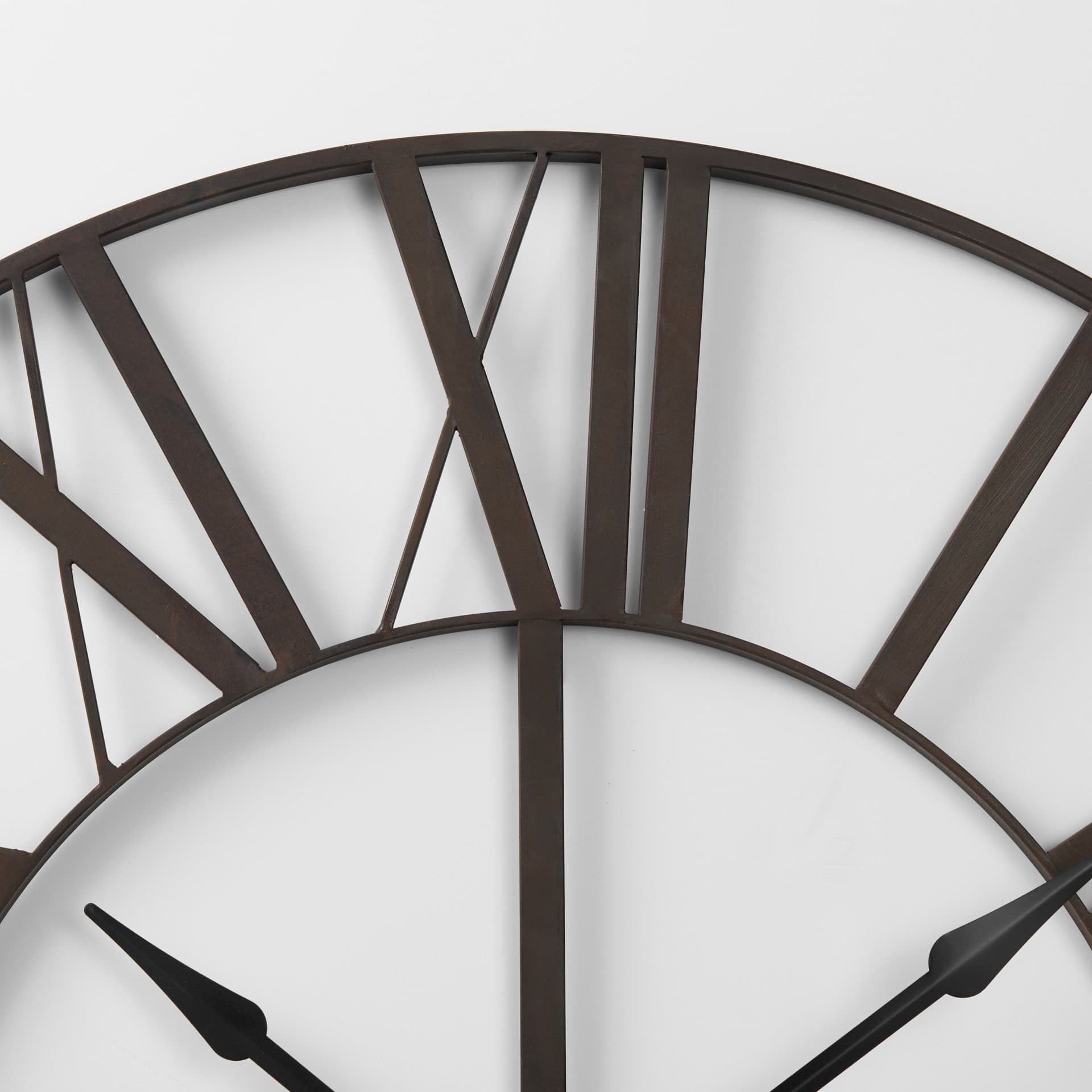 Pender 40.0L x 2.4W x 40.0H Black Iron Round Wall Clock — product photograph
