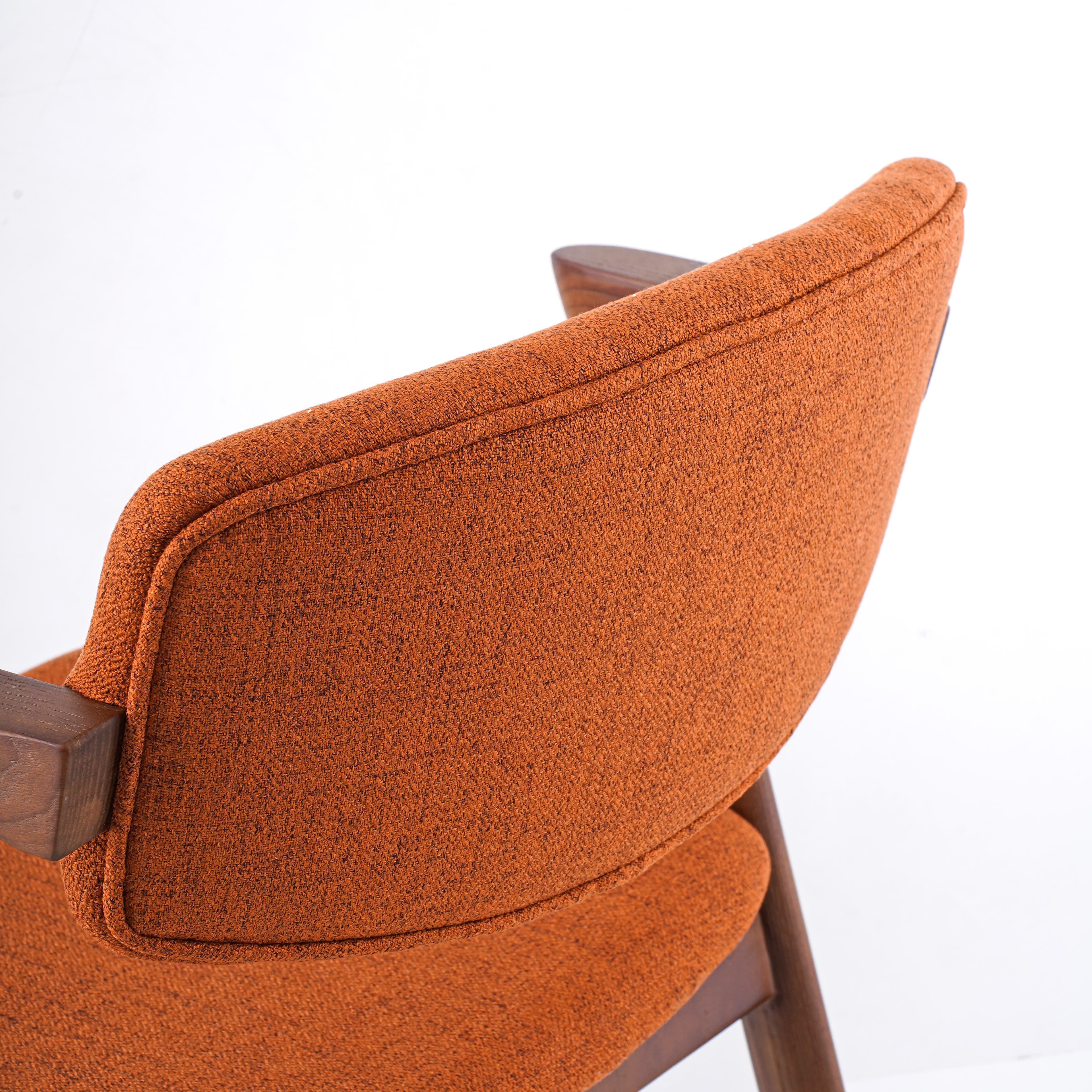Brera Chair — product photograph
