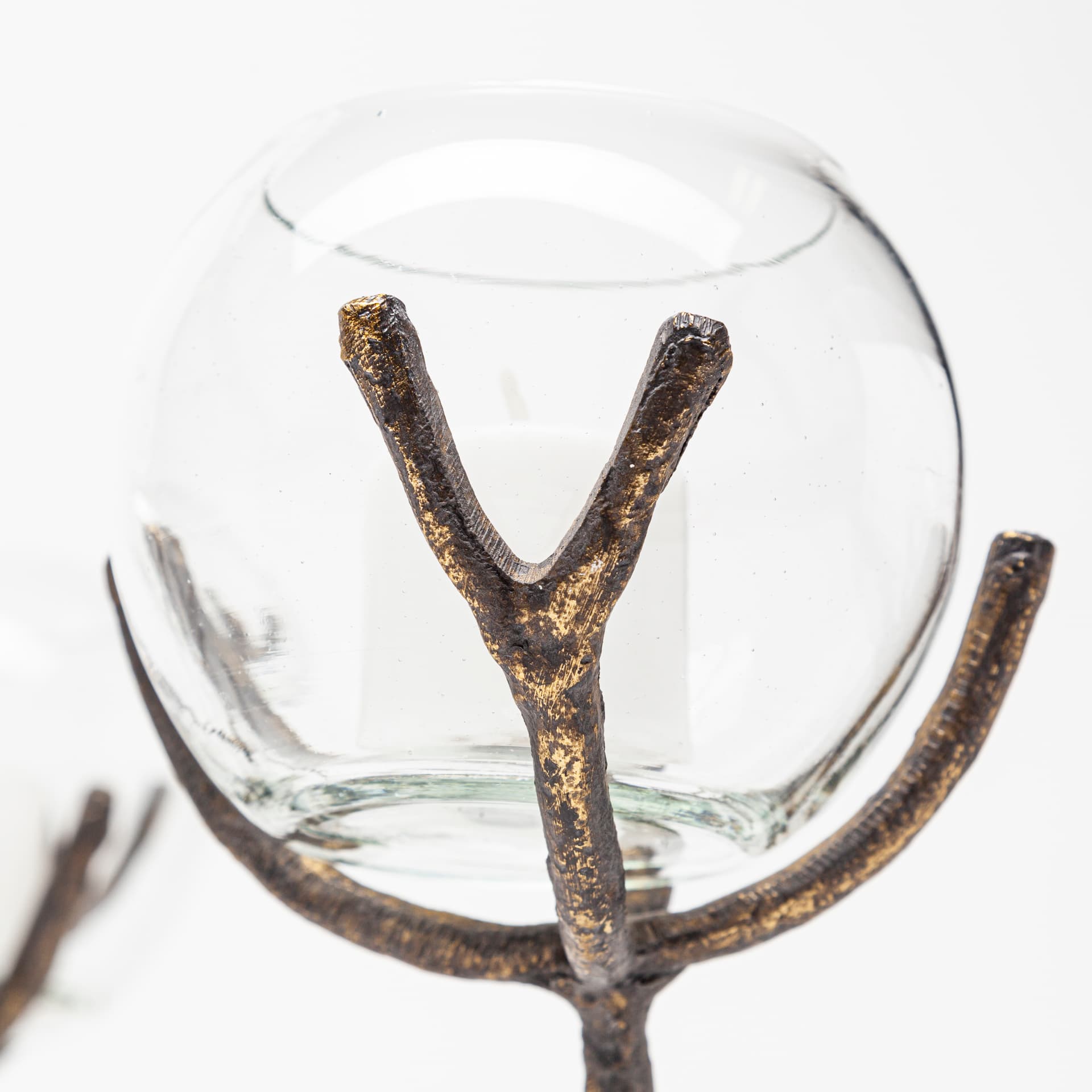 Vine II Distressed Gold Metal Creeper Five Candle Table Candle Holder — product photograph
