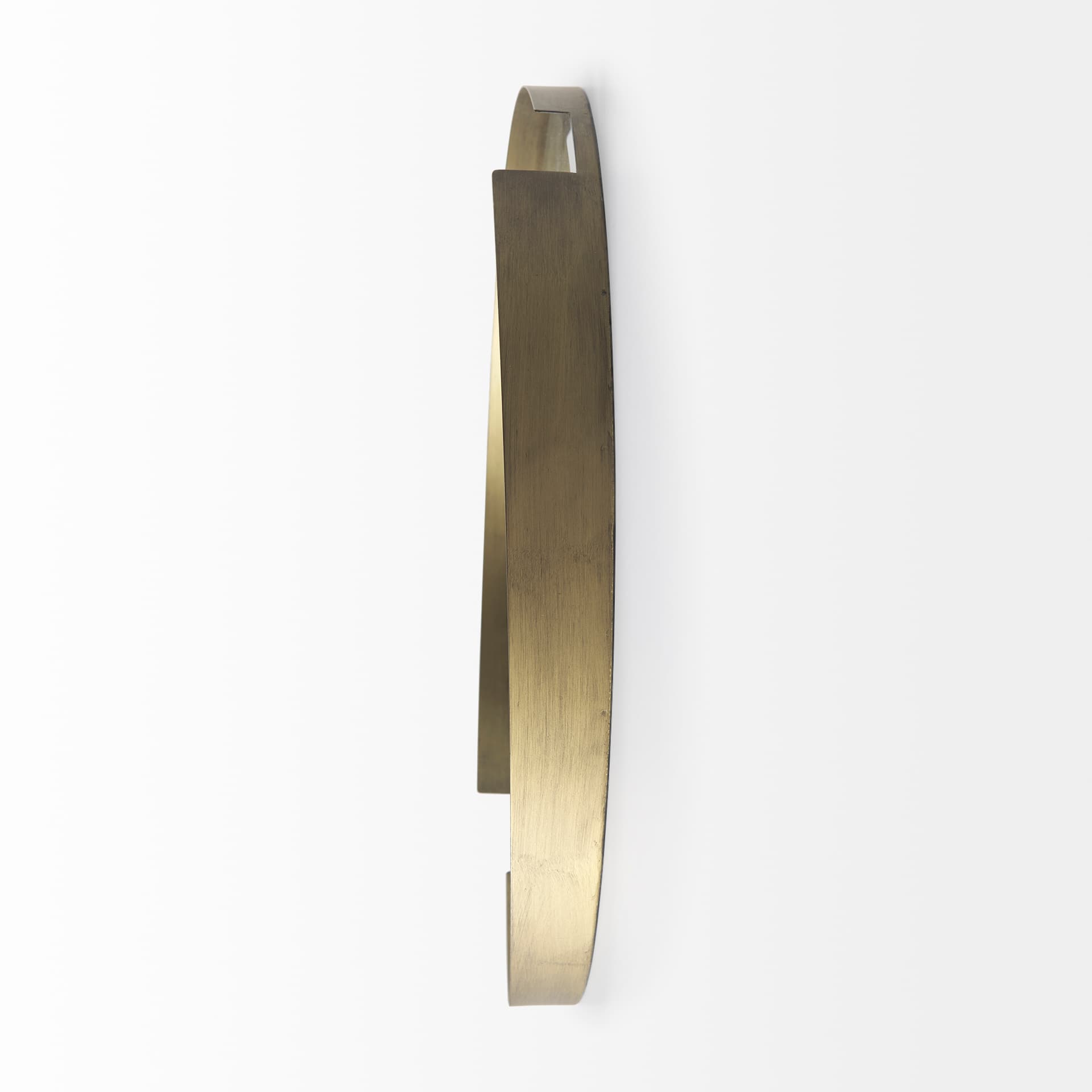Adrianna 24.4" Gold Metal Round Mirror — product photograph