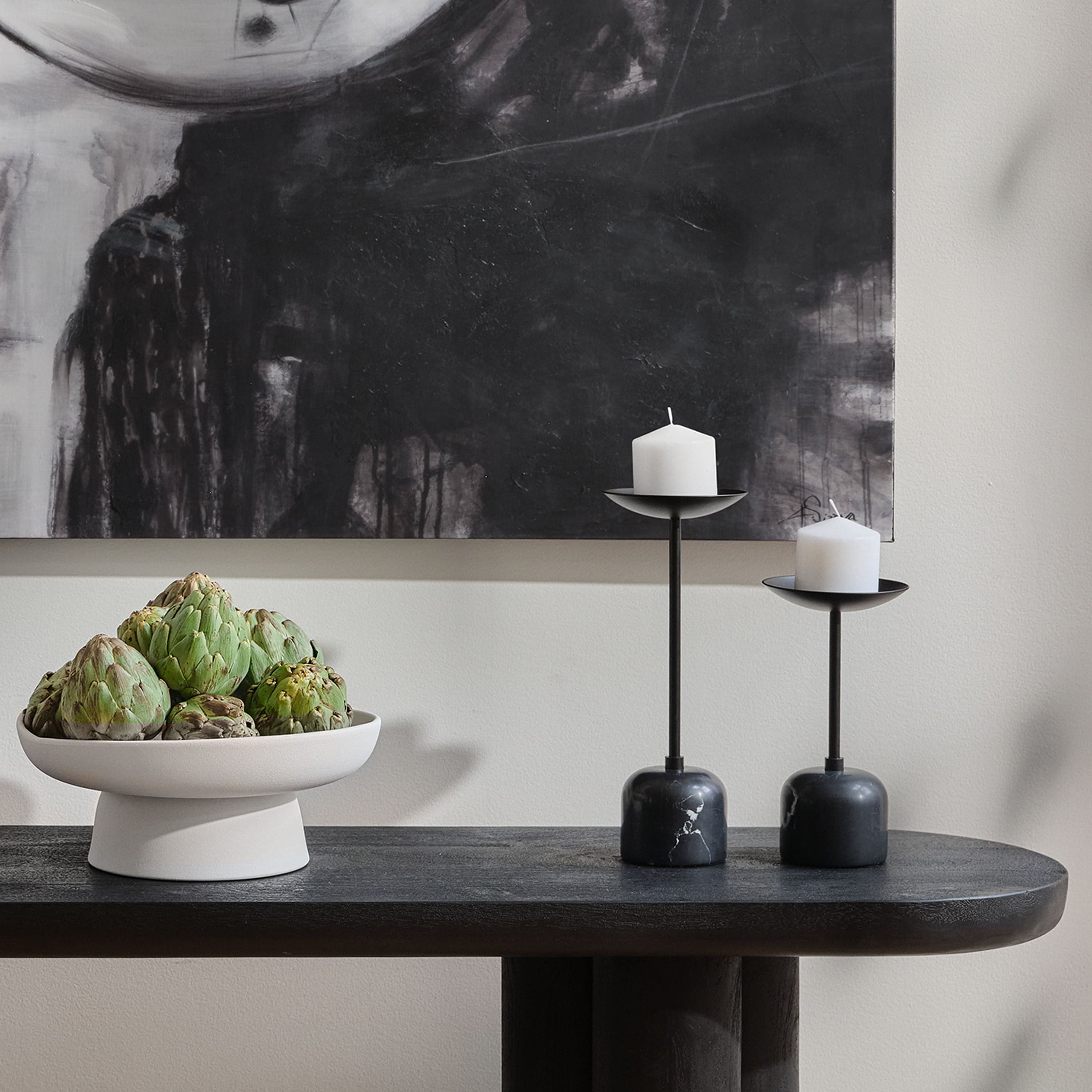 Uma — product photograph