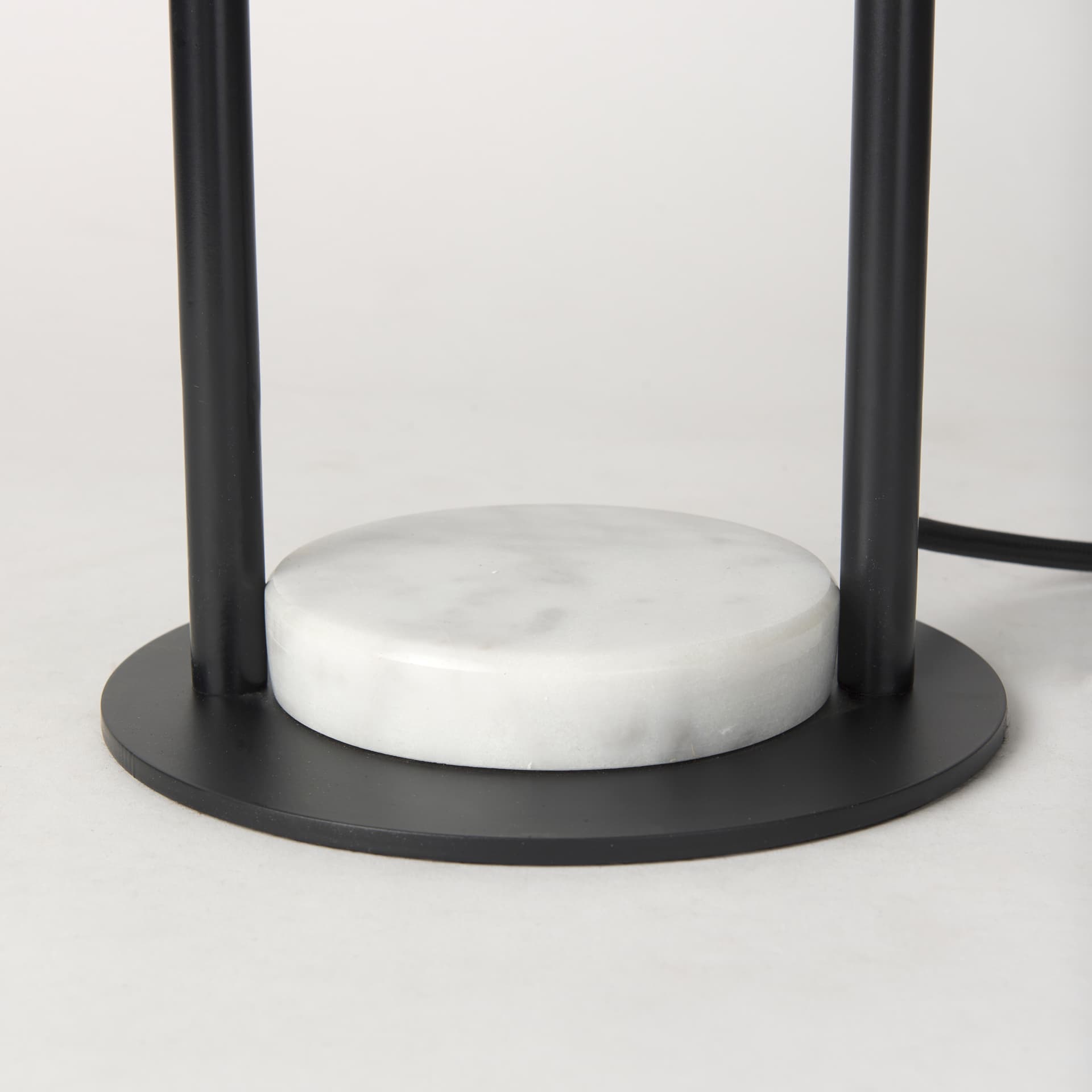 Sarah 15.0L x 10.0W x 22.2H Arched Black Metal W/Marble Cube and White Shade Table Lamp — product photograph