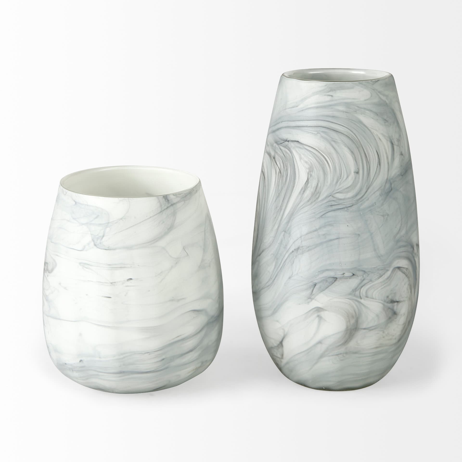 Volta I Short Gray Cream Glass Abstract Pattern Vase — product photograph