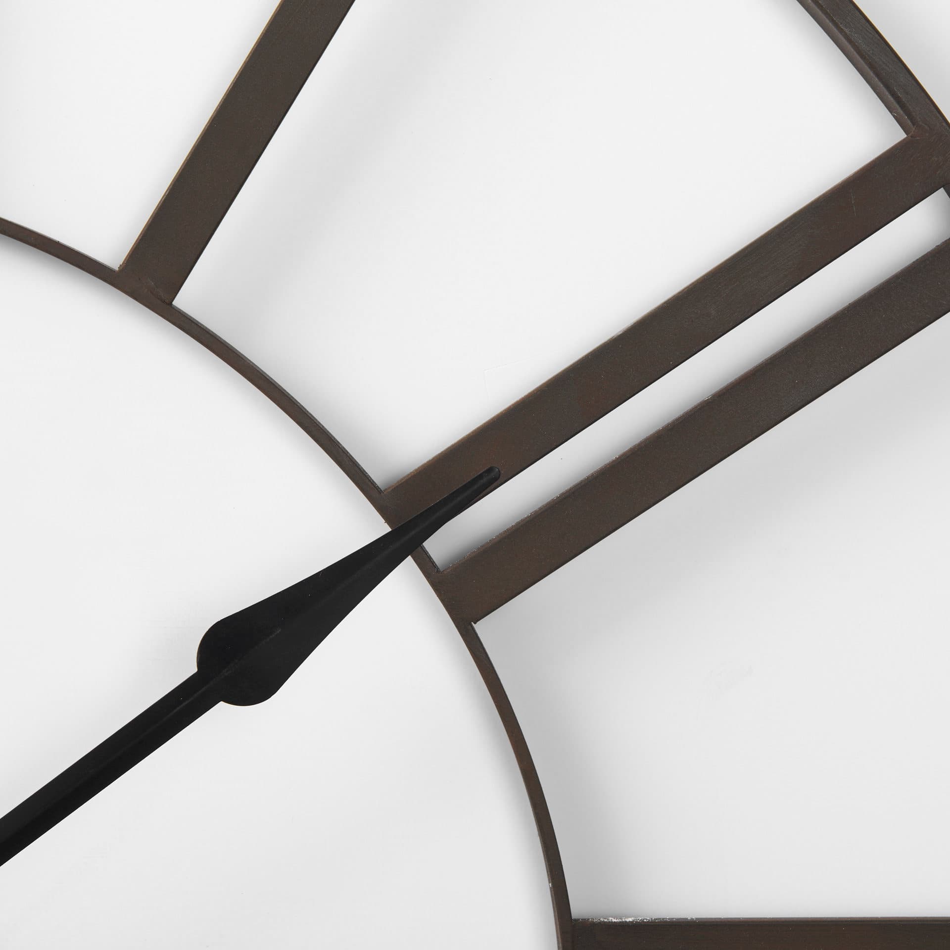 Pender 40.0L x 2.4W x 40.0H Black Iron Round Wall Clock — product photograph