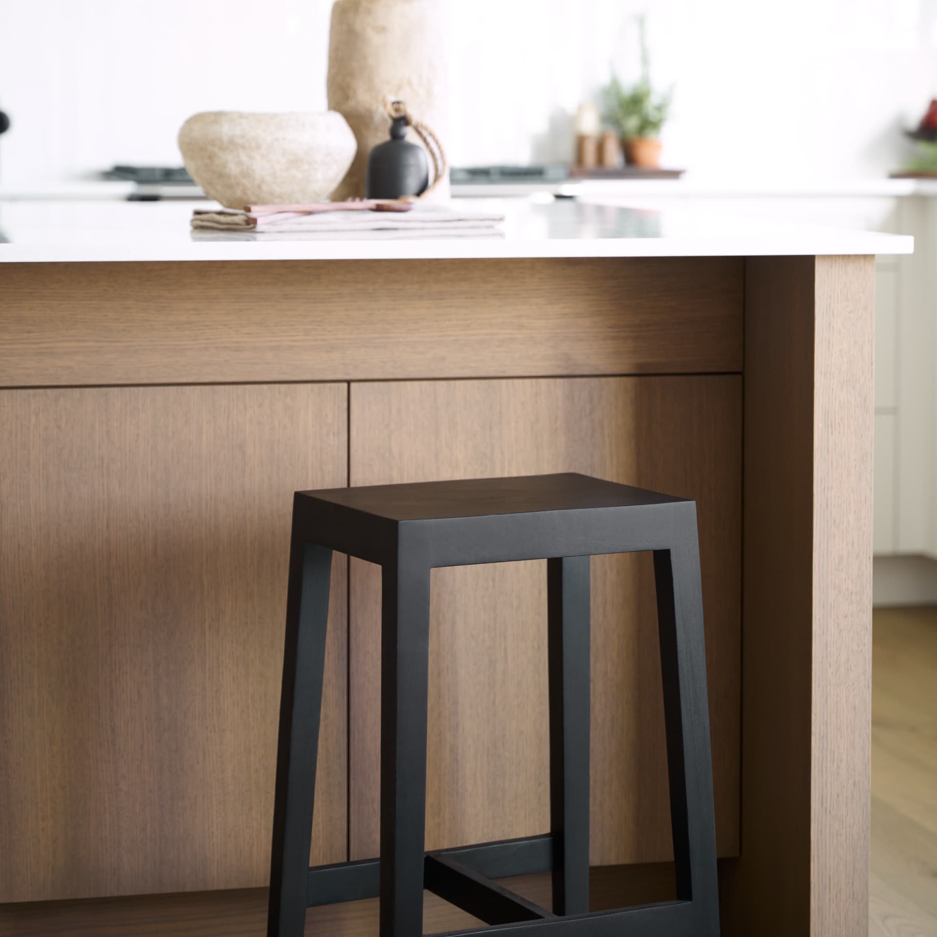 Colony Backless 25in Seat Counter Stool | Black Brown — product photograph