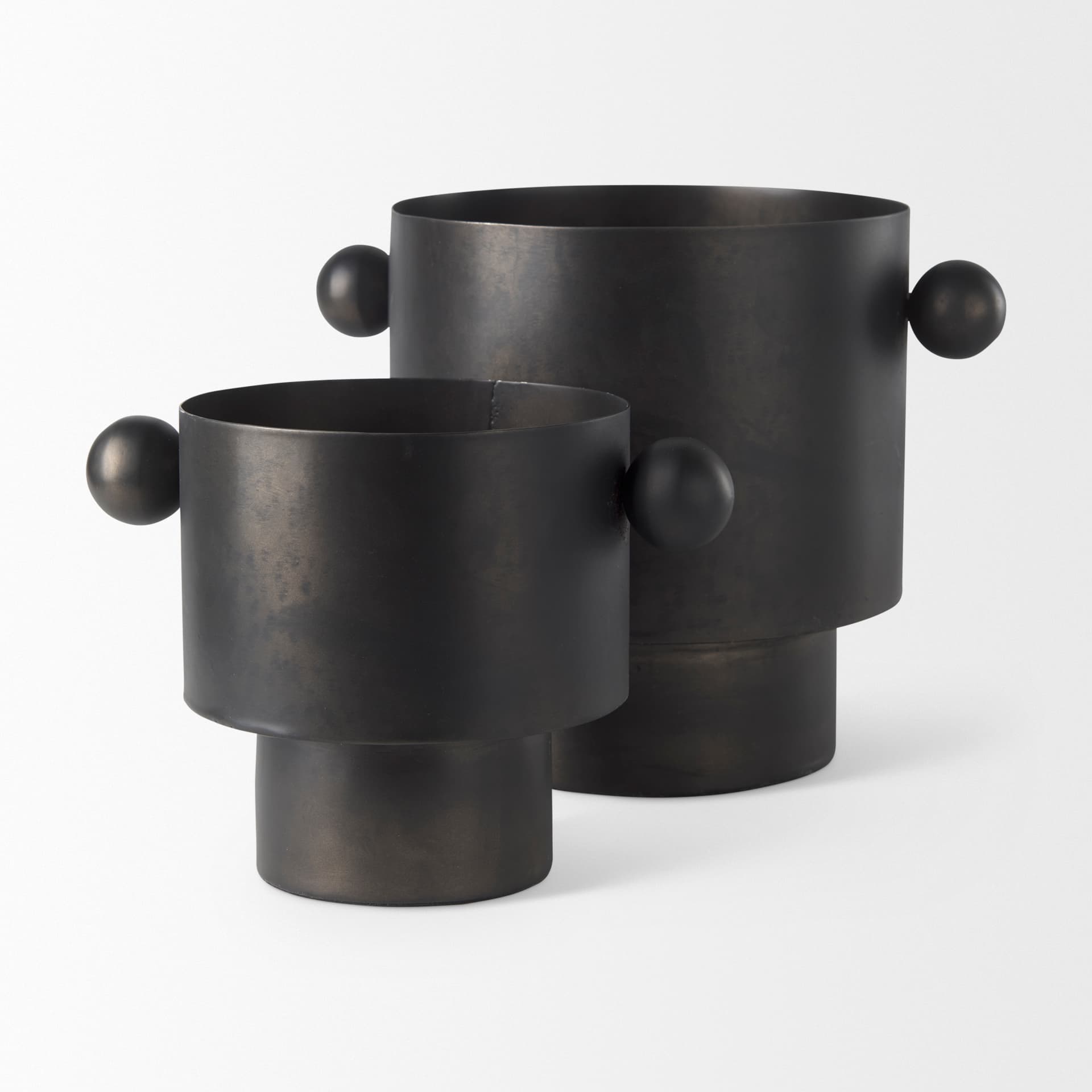 Juno 8.5H Large Black Iron Vase — product photograph