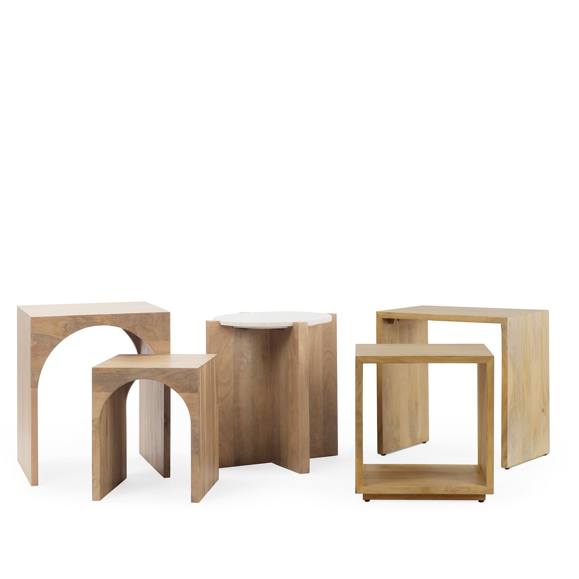 Alanna 22.0L x 15.0W x 22.0H Set of 2 Brown Wood Nesting Accent Tables — product photograph