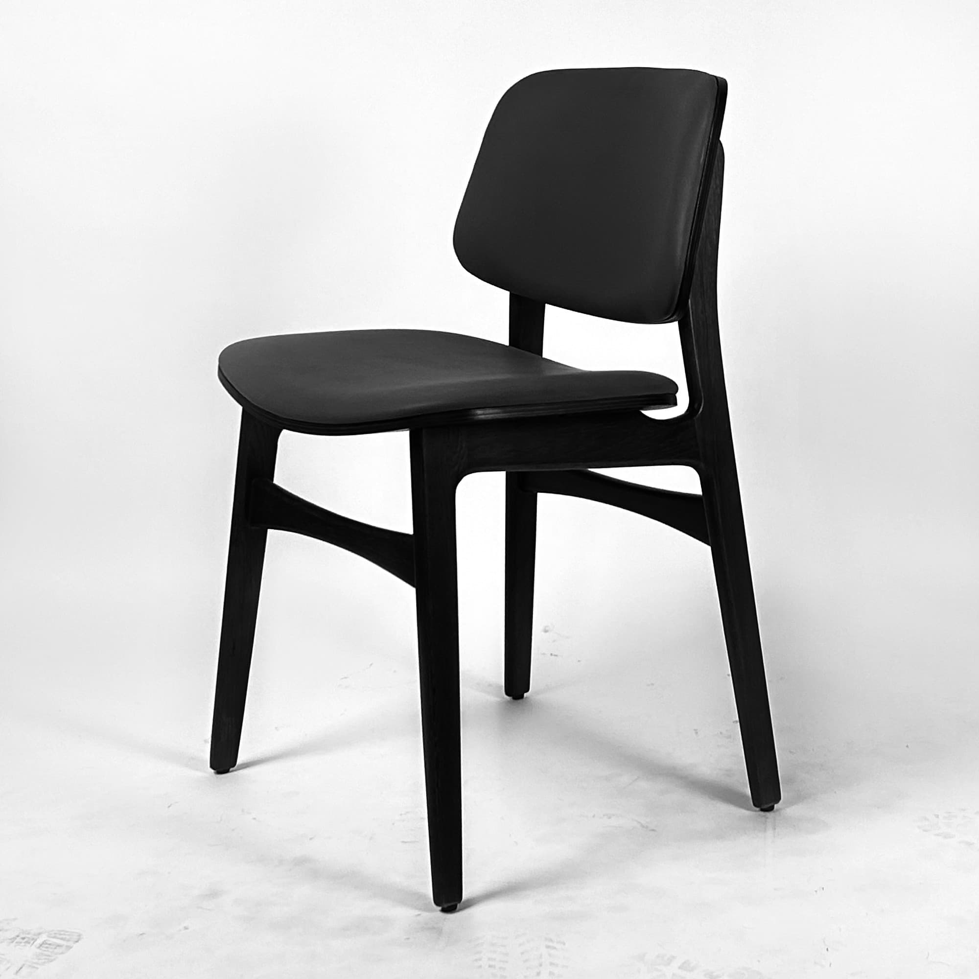 Ernie Chair — product photograph