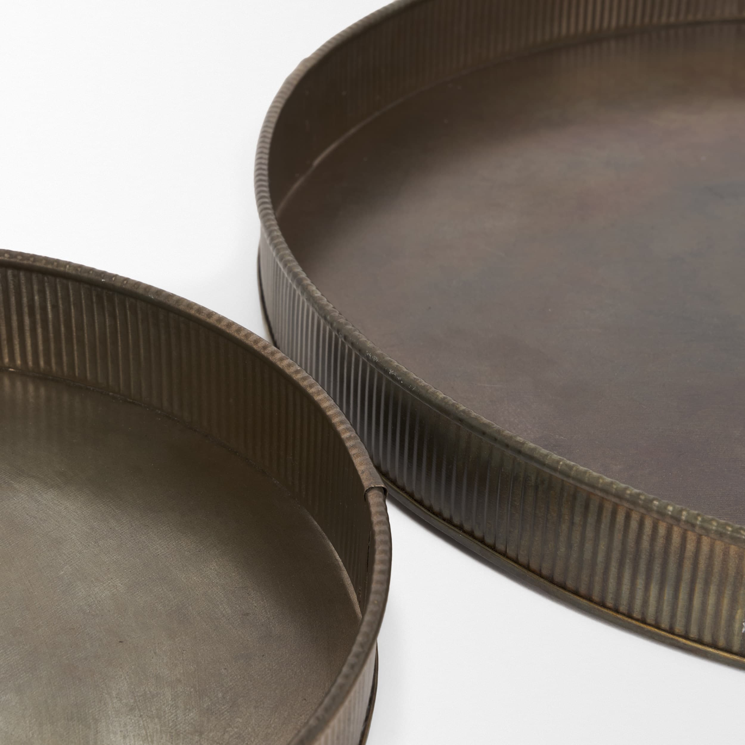 Varun Round Antiqued Brass Metal Tray (Set of 2) — product photograph