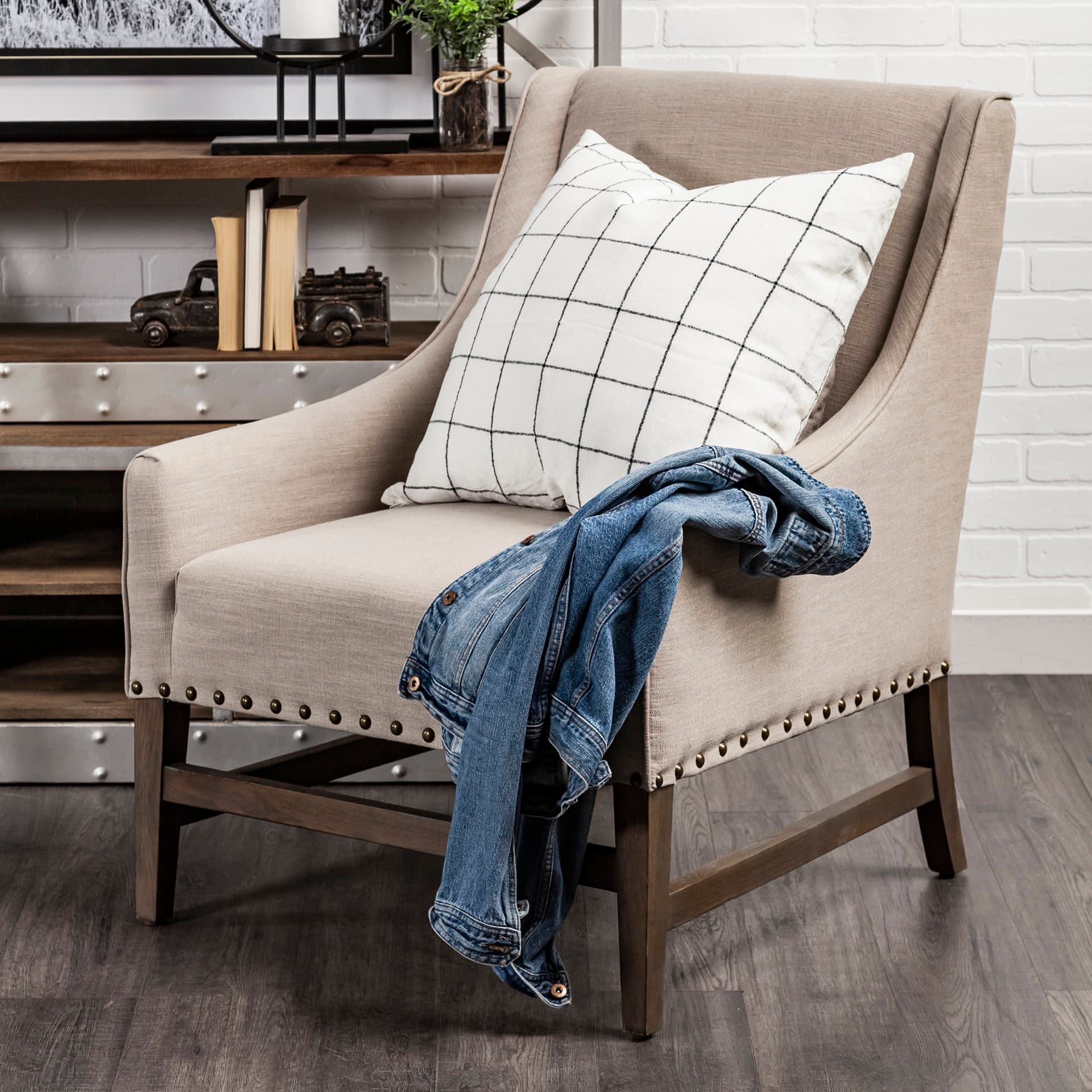 Suzanne 22 x 22 White/Black Square Pattern Pillow Cover — product photograph