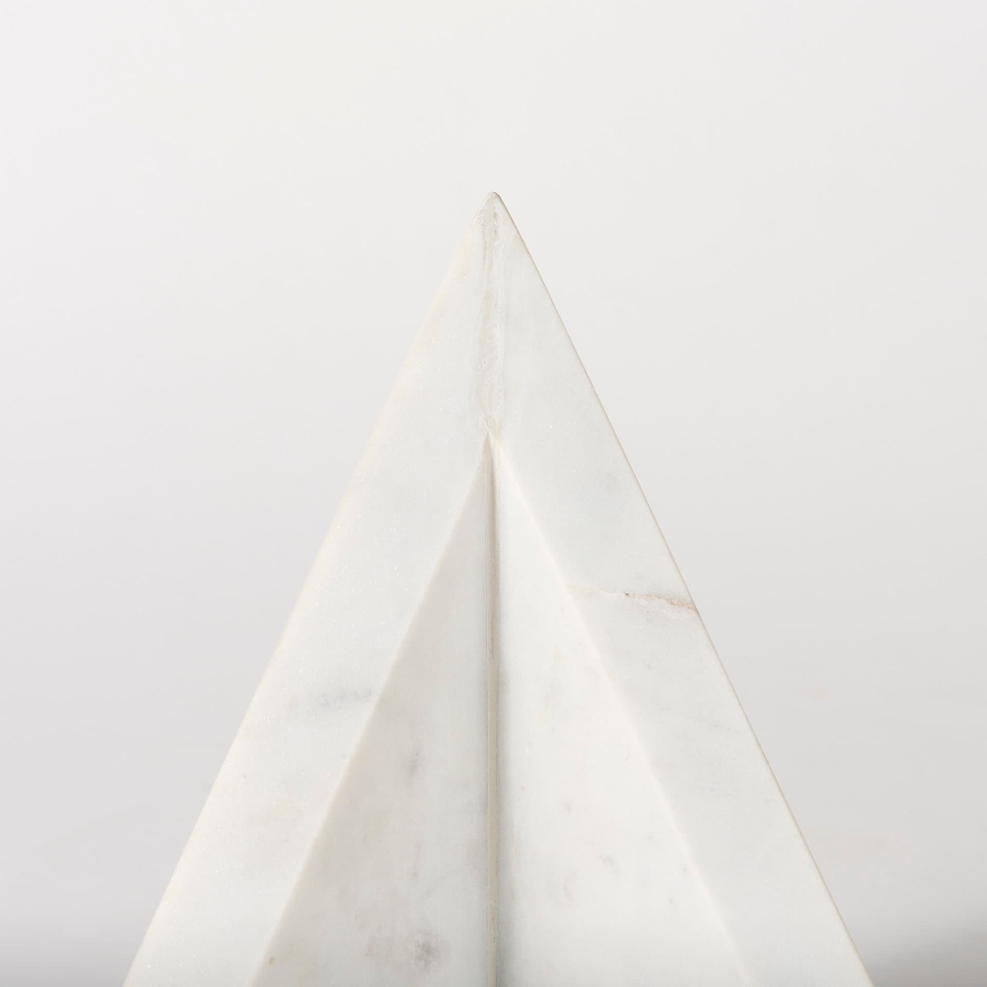 Sophia 8.0"L x 6.0"W x 7.0"H Marble Set Of Two Bookends — product photograph