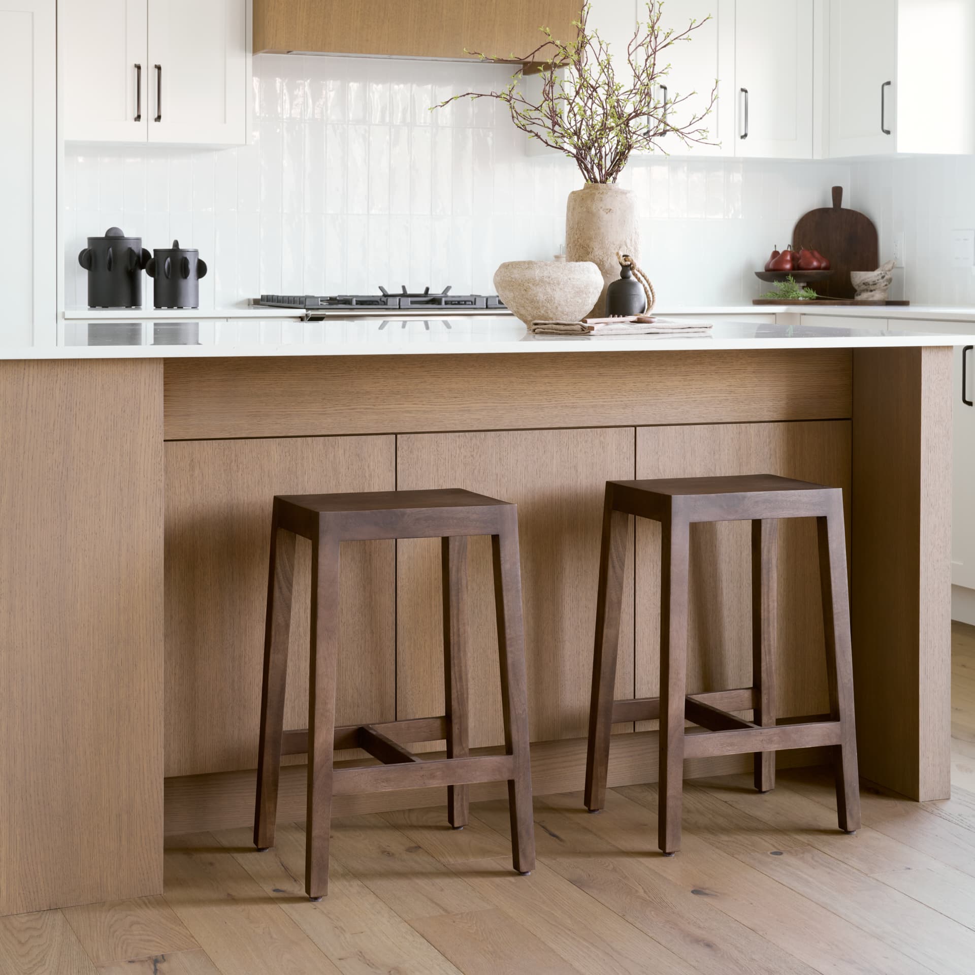 Colony Backless 25in Seat Counter Stool | Medium Dark Brown — product photograph