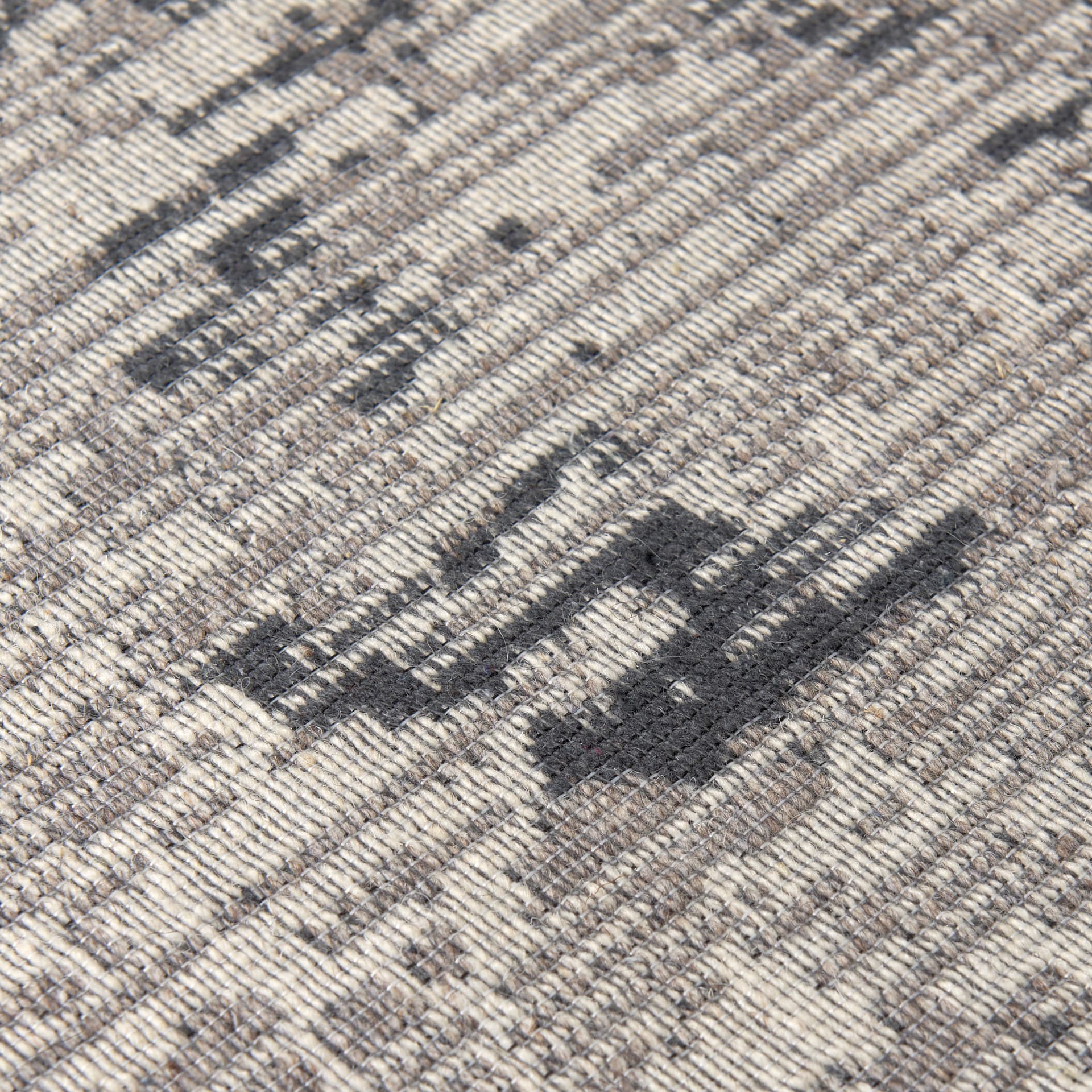 Greyson 96.0L x 60.0W x 0.4H Gray Area Rug — product photograph