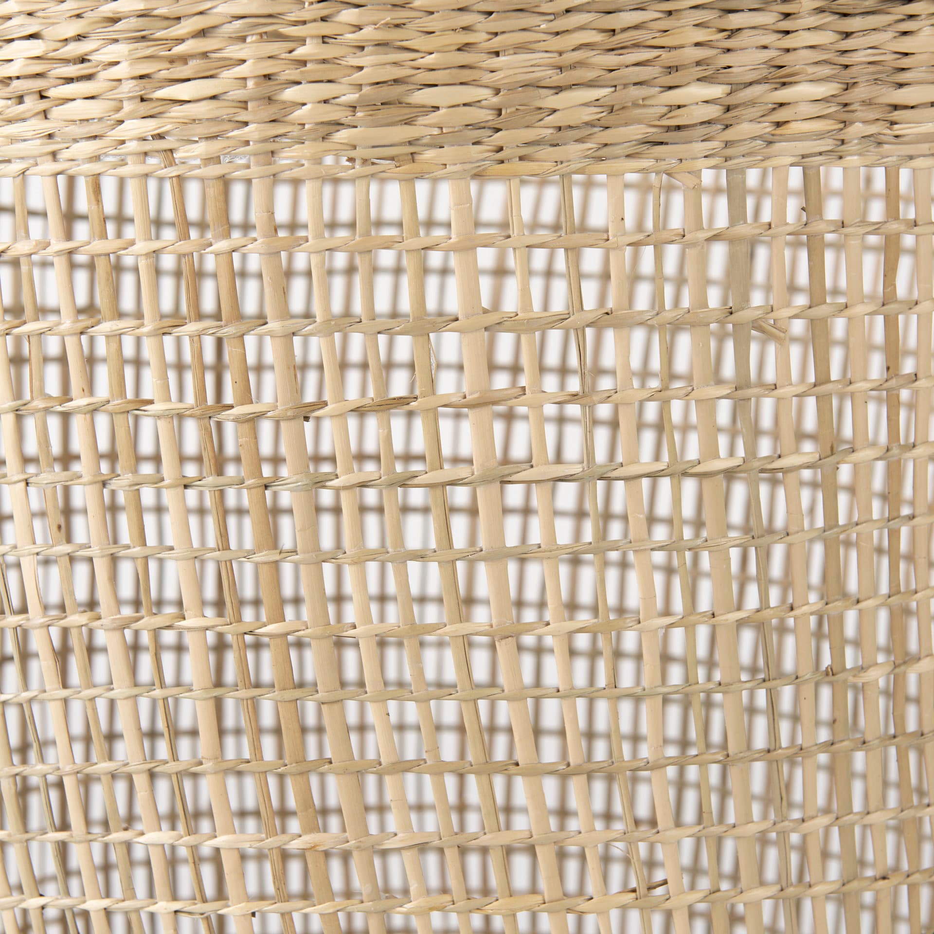 Bowie 19.7L x 19.7W x 19.7H (Set of 3) Medium Brown Seagrass Round Basket W/ Handles — product photograph