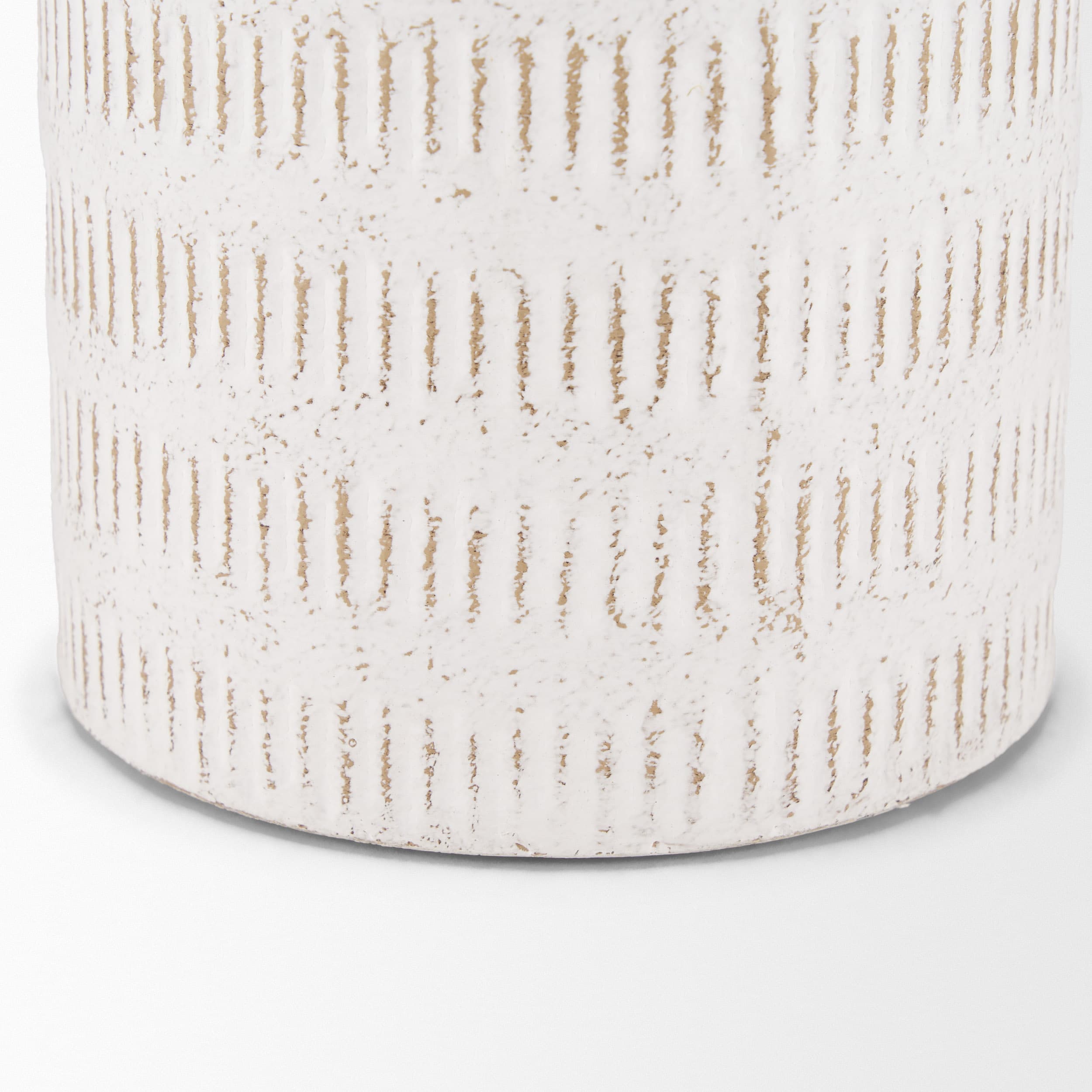 Tisha Large White W/ Terracotta Distressing Metal Vase — product photograph