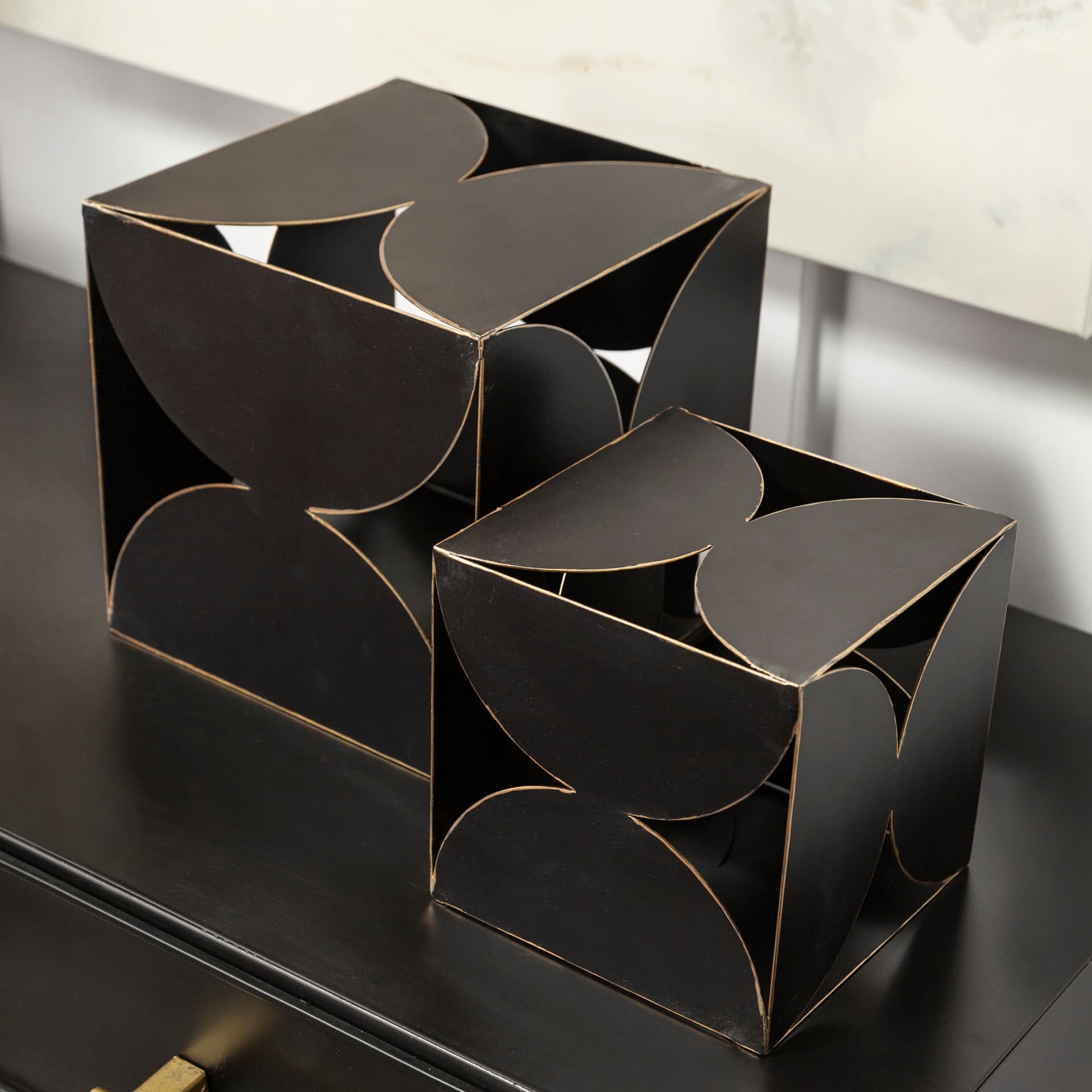 Darren (Small) 6L x 6W Black Metal Decorative Cube — product photograph