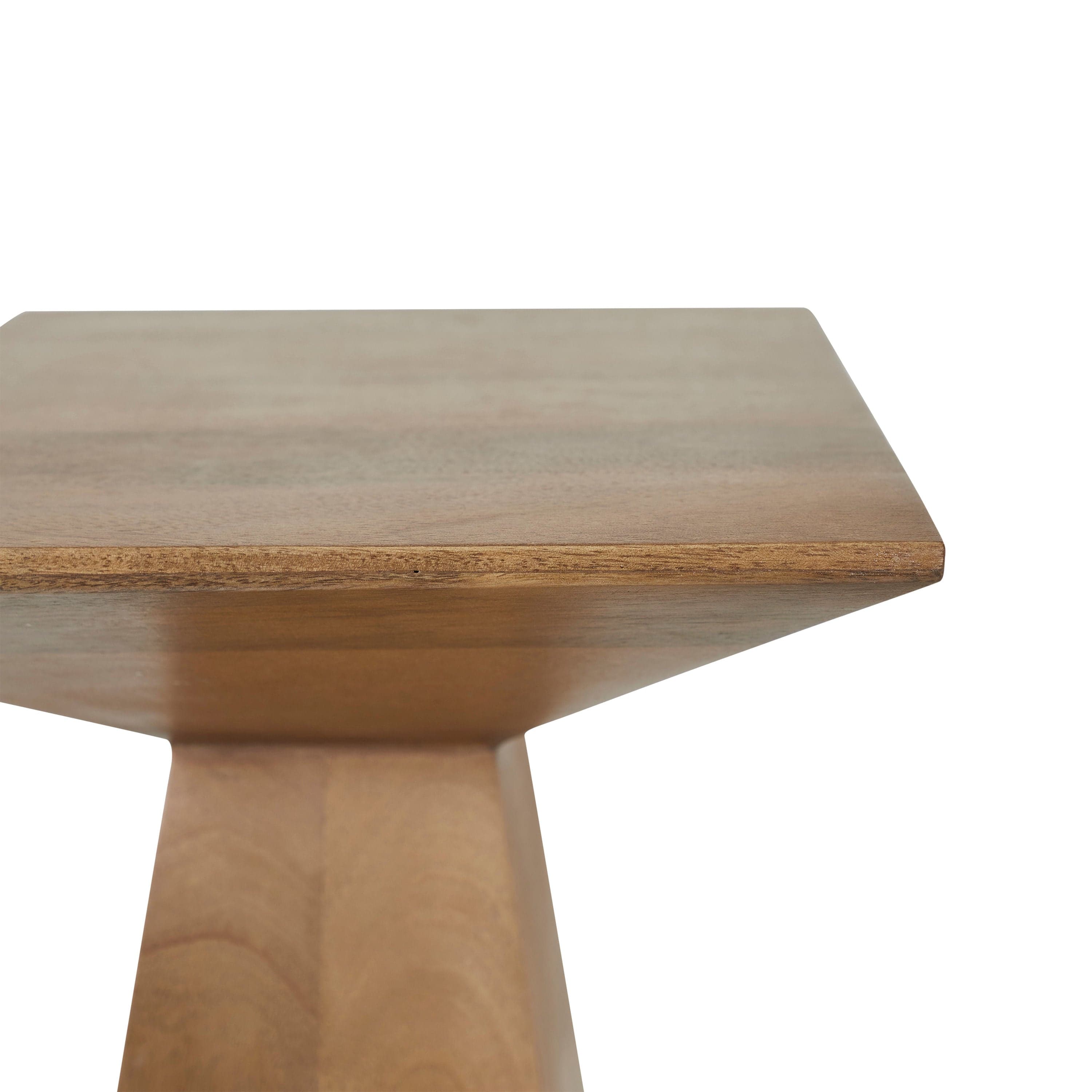Garnett — product photograph
