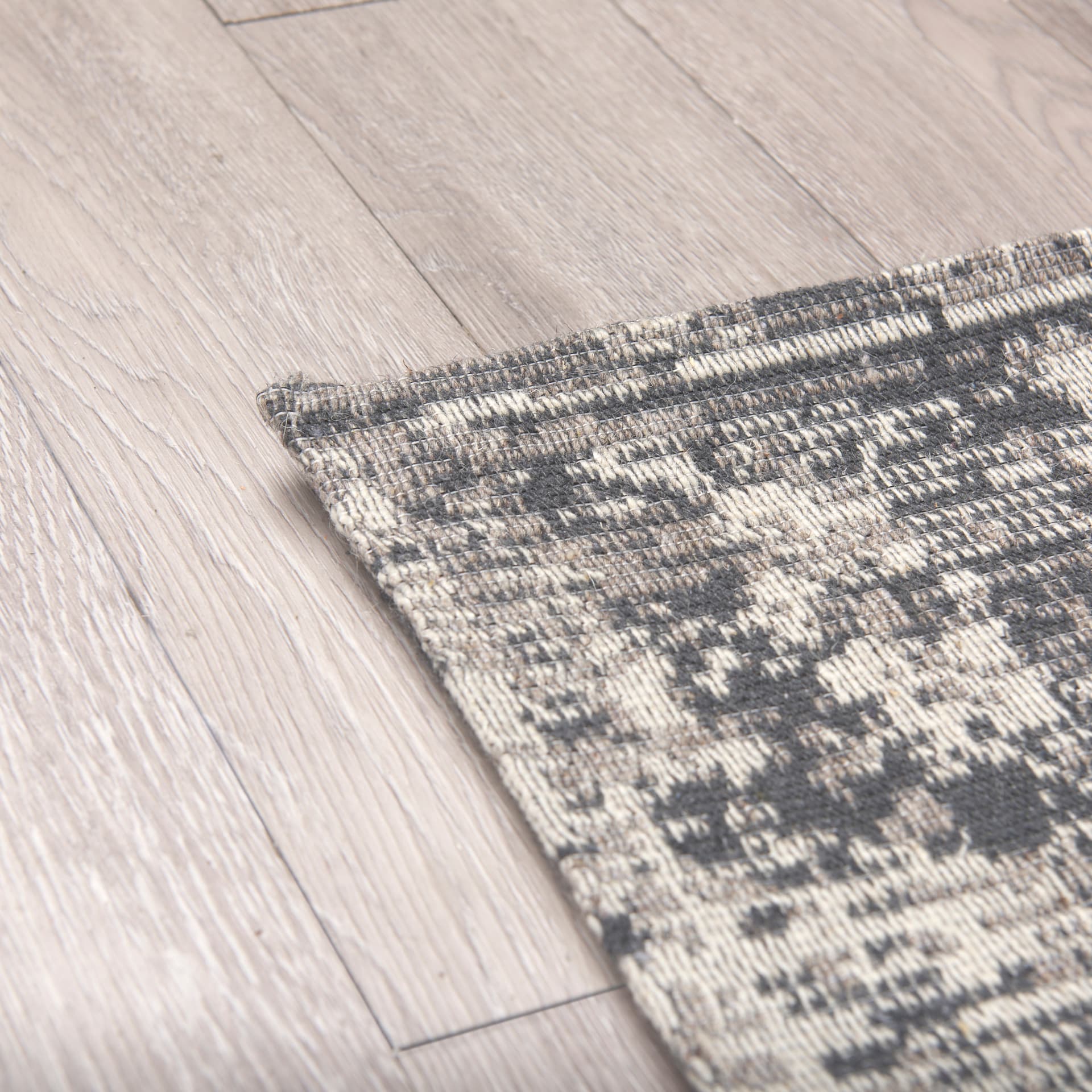 Greyson 96.0L x 60.0W x 0.4H Gray Area Rug — product photograph