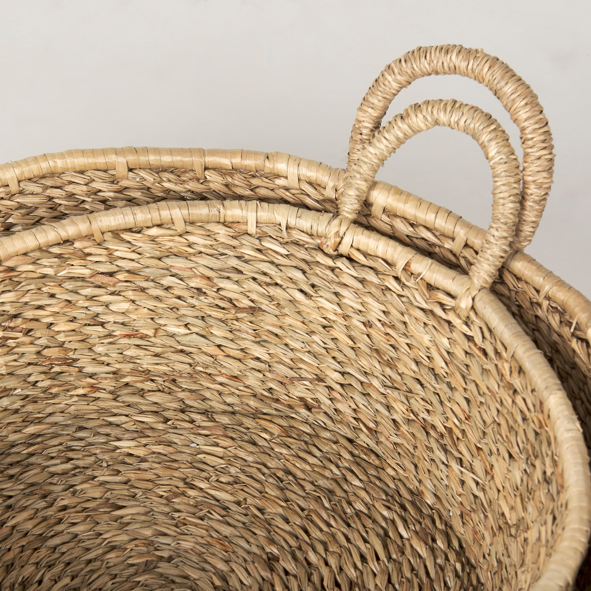 Ayanna Set of 2 Deep Nesting Seagrass Baskets w/ Handles — product photograph