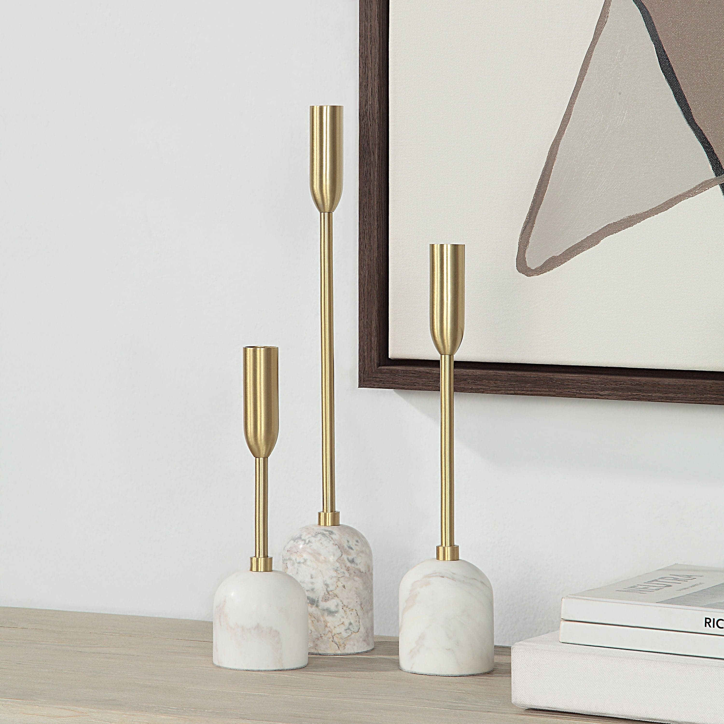 Marchesa — product photograph