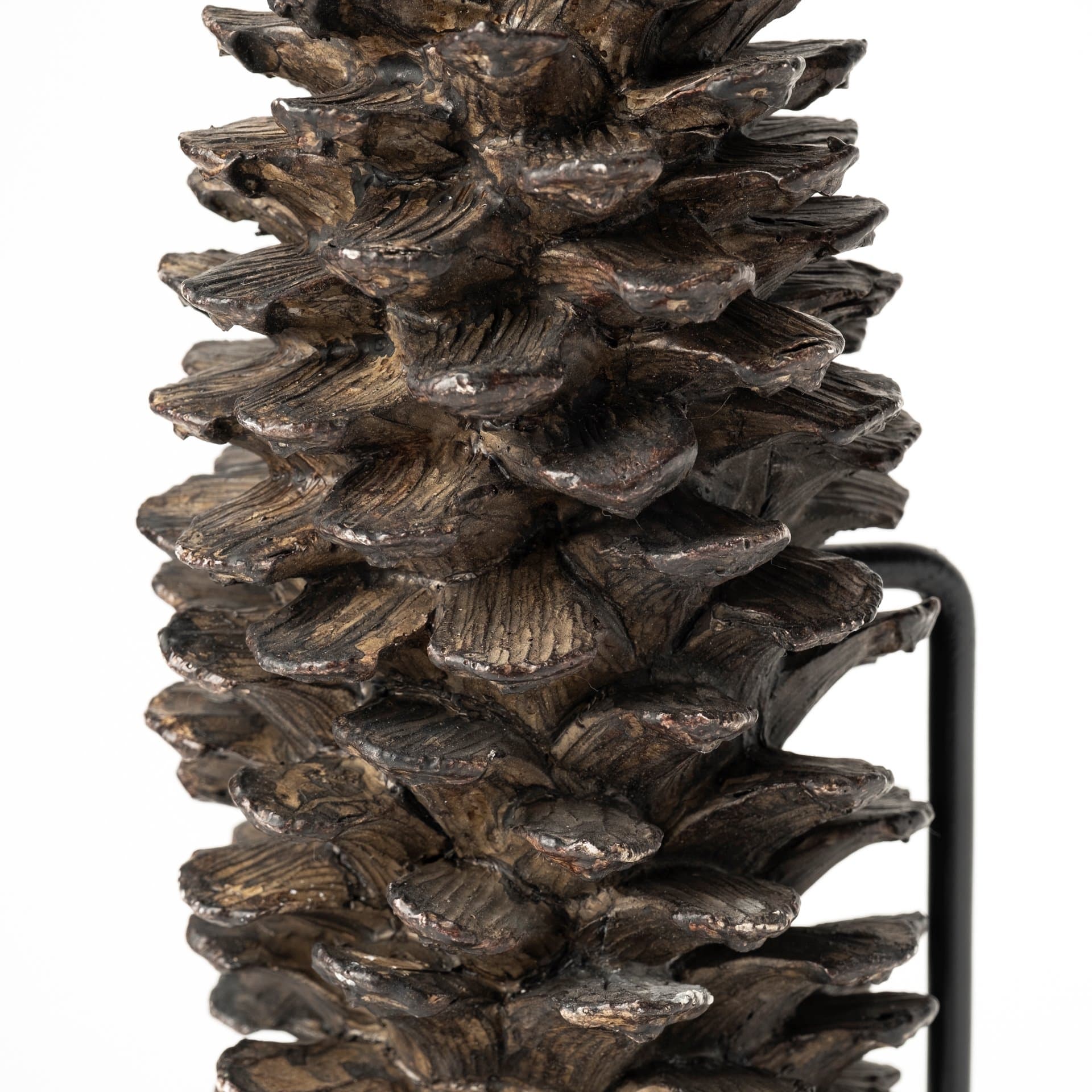 Pinterra (Small) 4L x 4W Brown Resin Pinecone Replica — product photograph